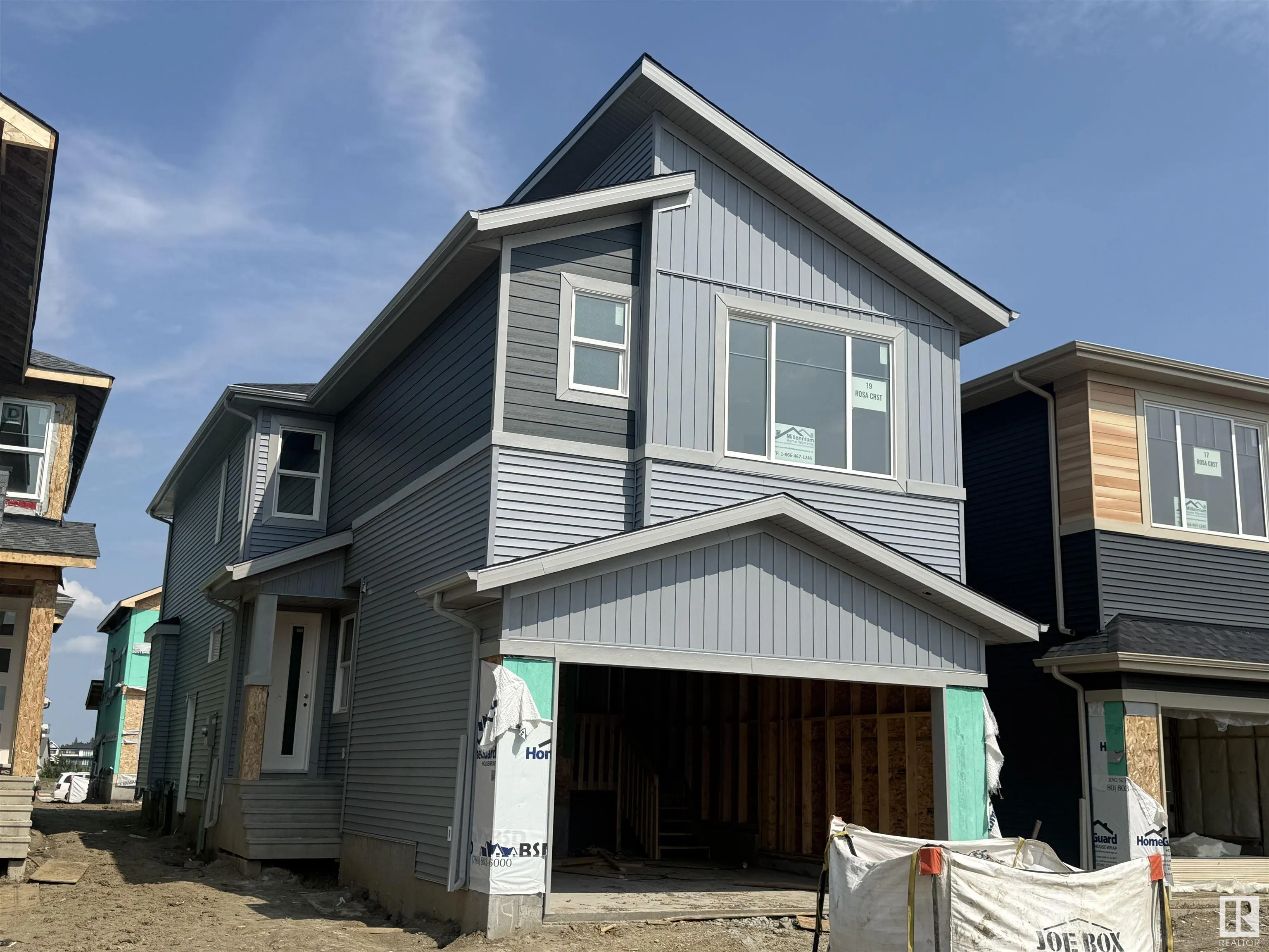 19 ROSA Crescent