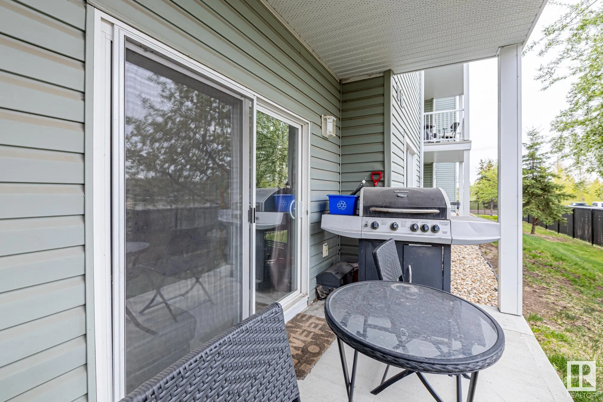 50 WOODSMERE Close