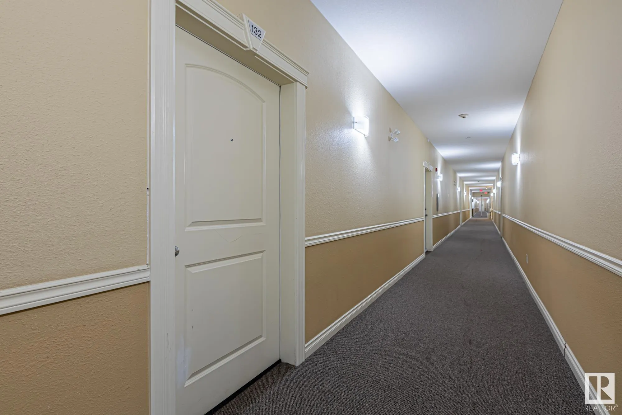 50 WOODSMERE Close