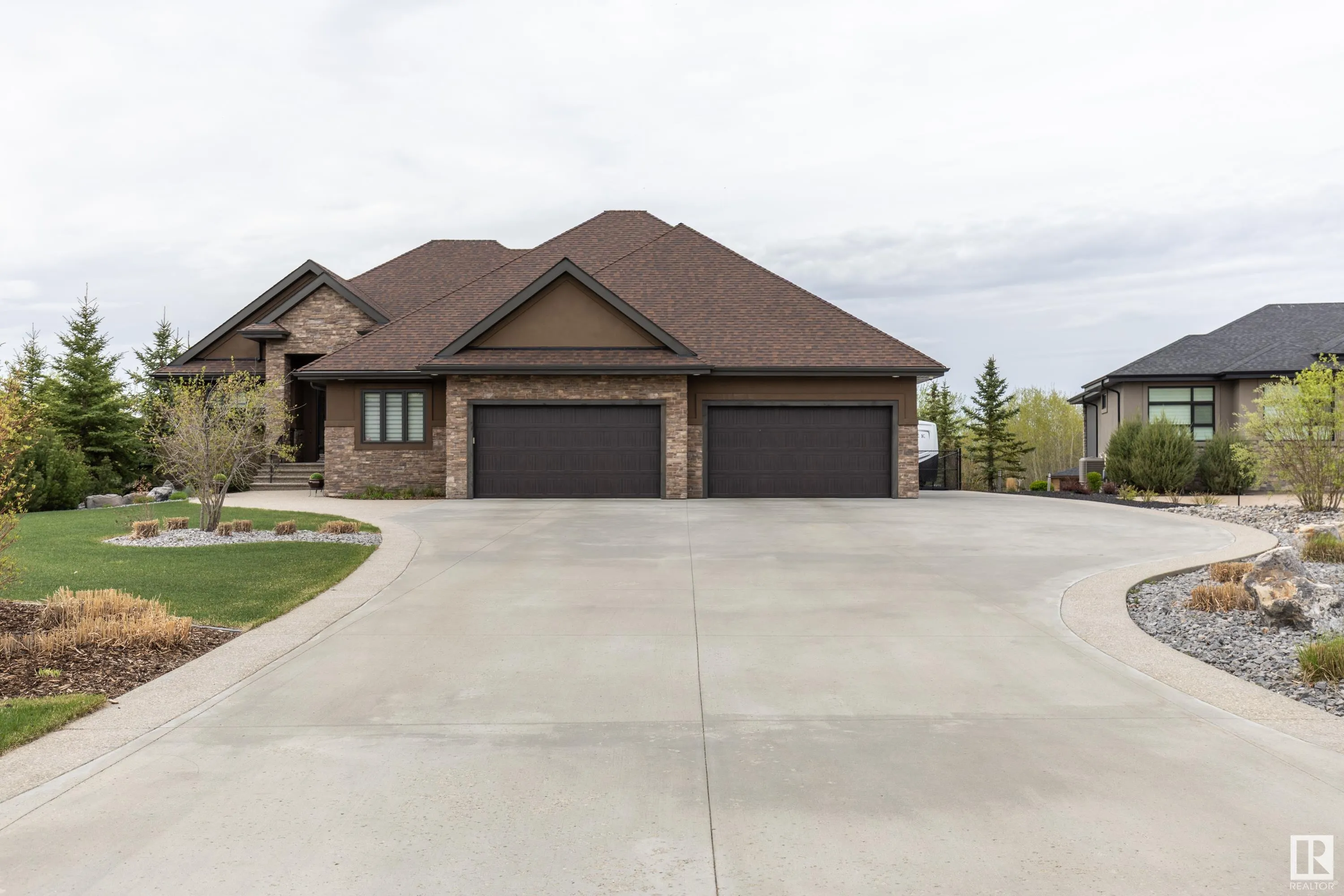 272 52367 RGE ROAD 223