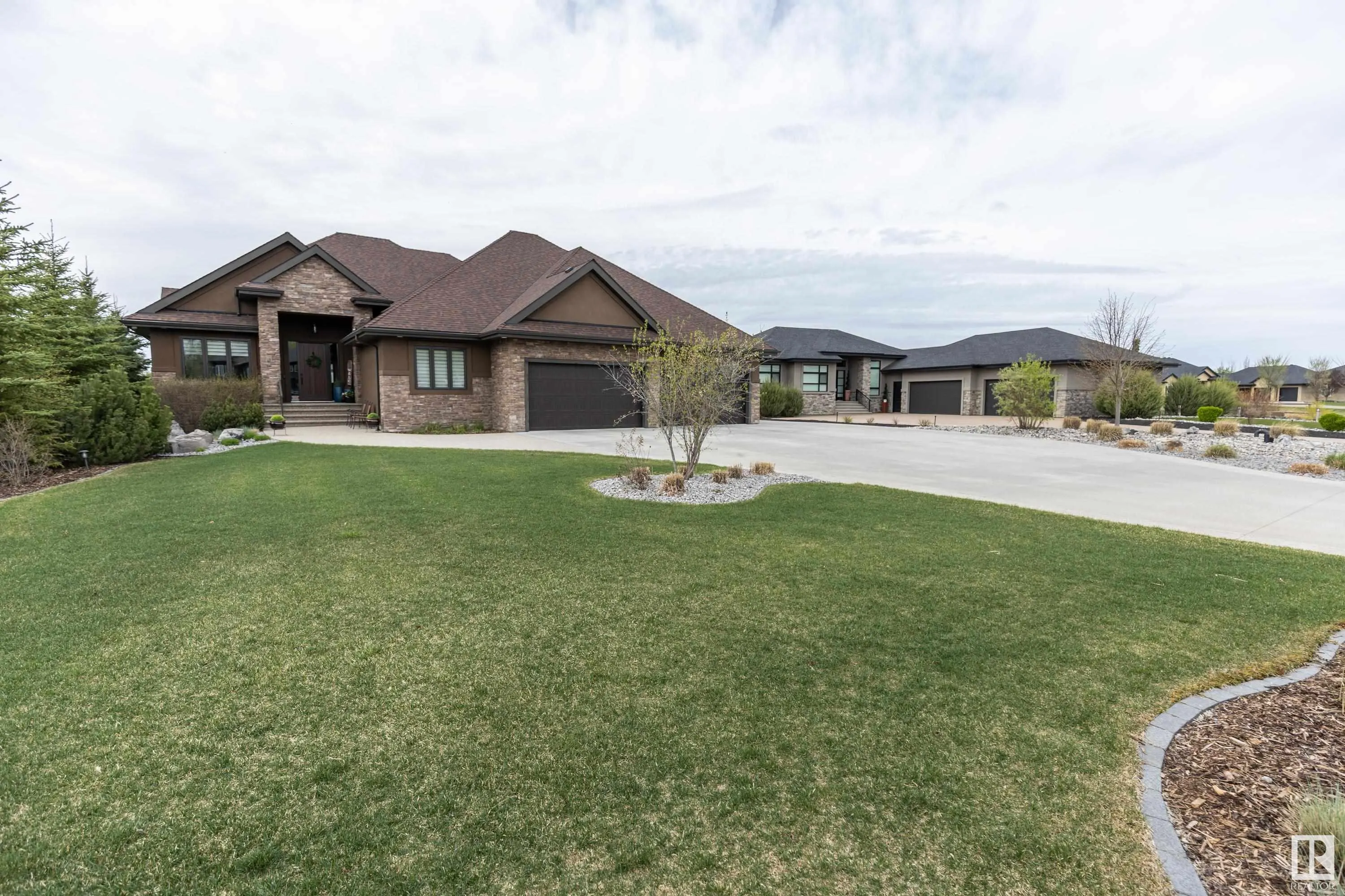 272 52367 RGE ROAD 223