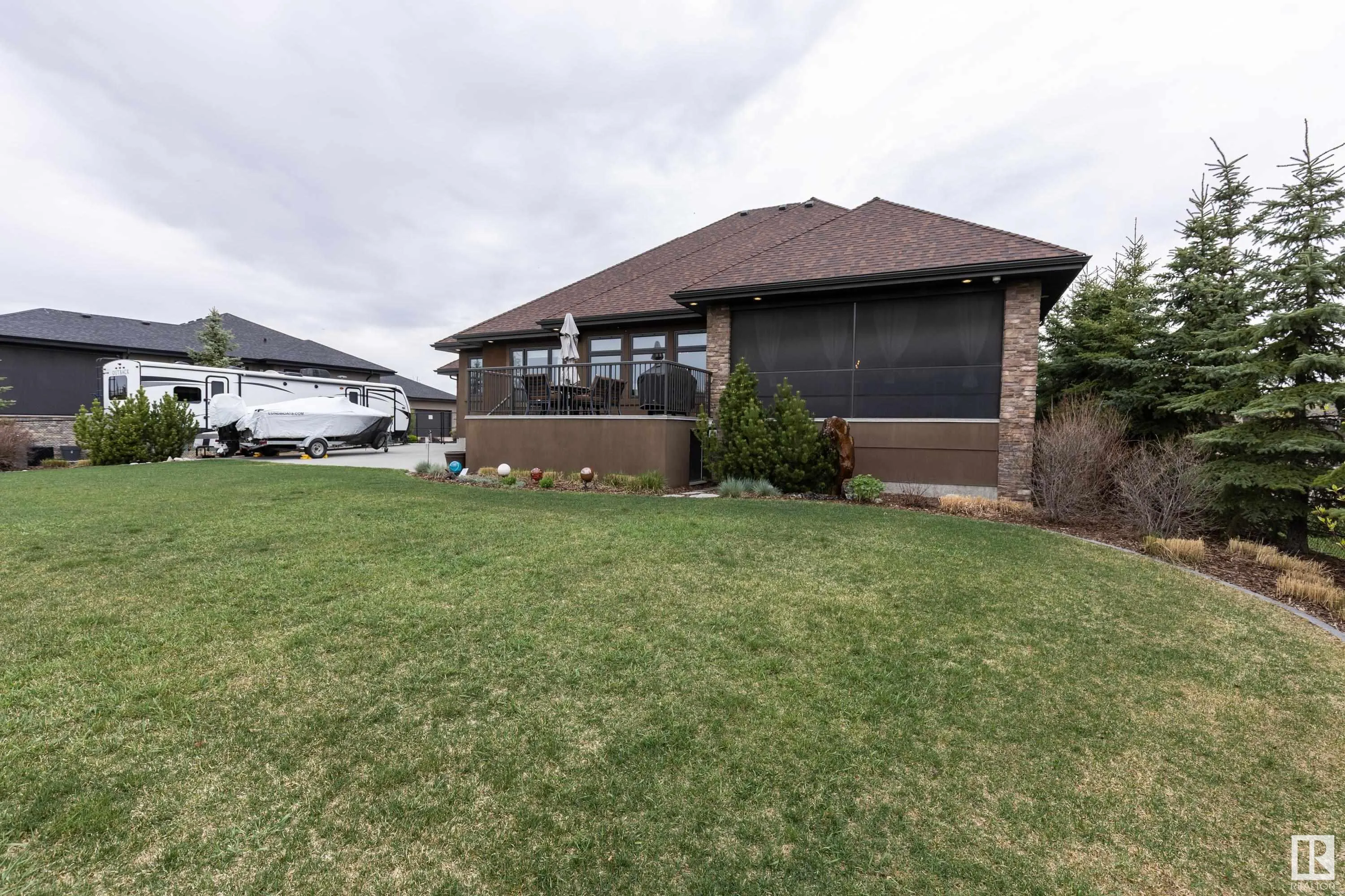 272 52367 RGE ROAD 223