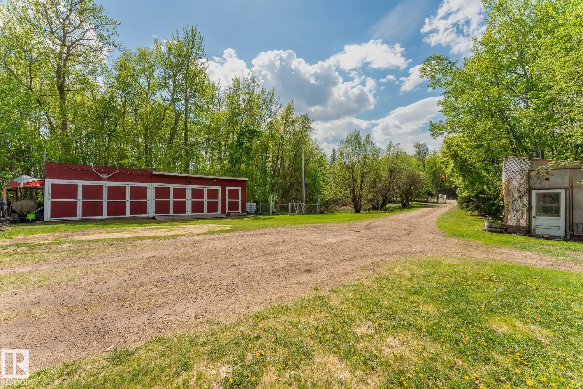 54259 RGE ROAD 210