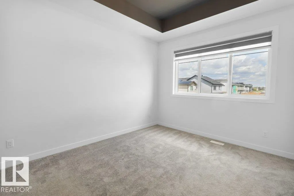 184 CALEDONIA Drive