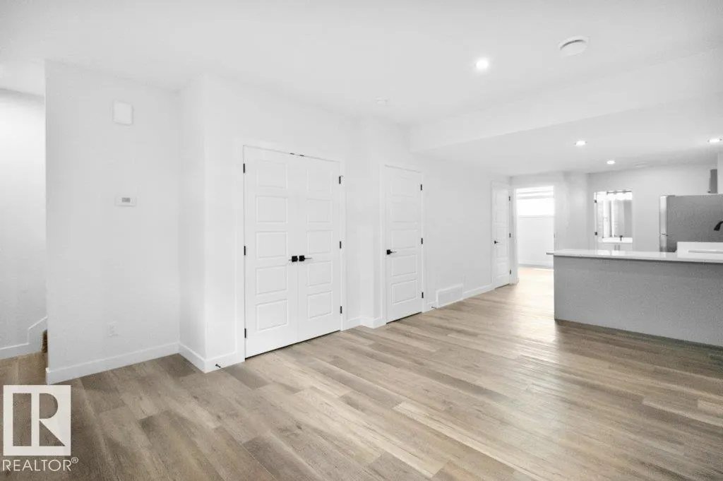 184 CALEDONIA Drive
