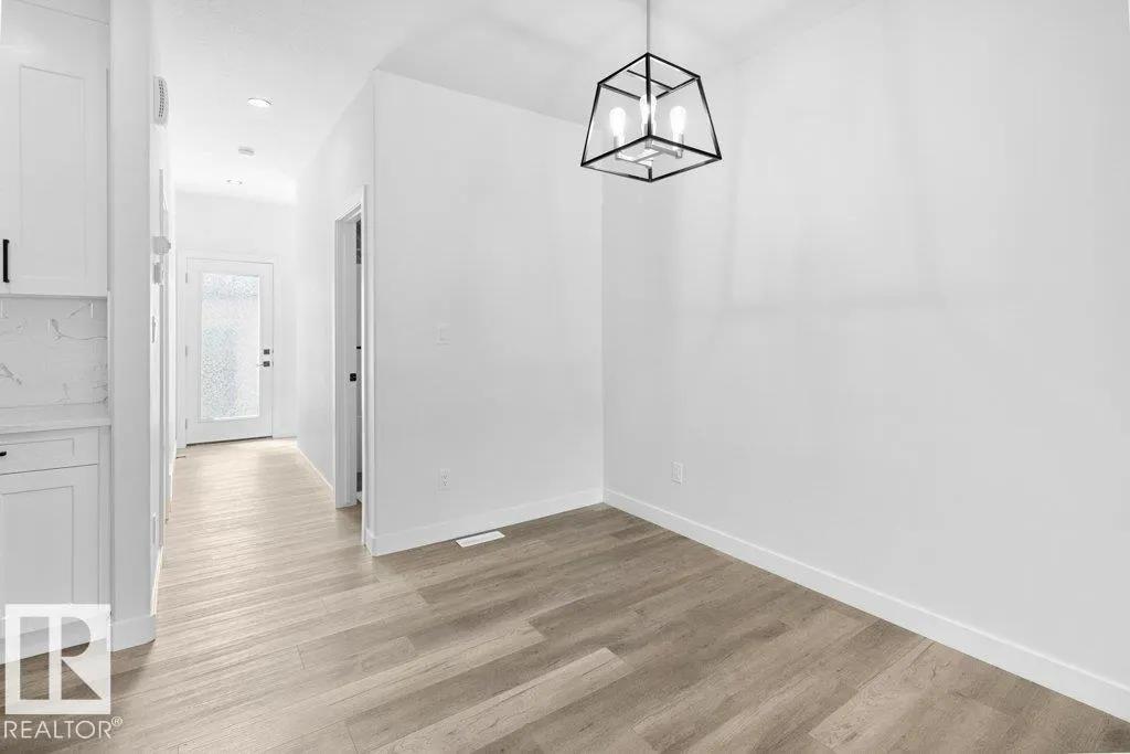 184 CALEDONIA Drive