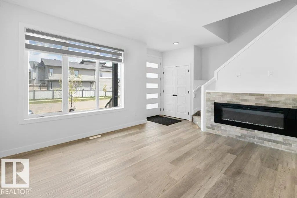 184 CALEDONIA Drive