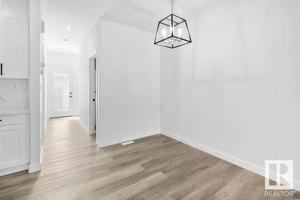184 CALEDONIA Drive