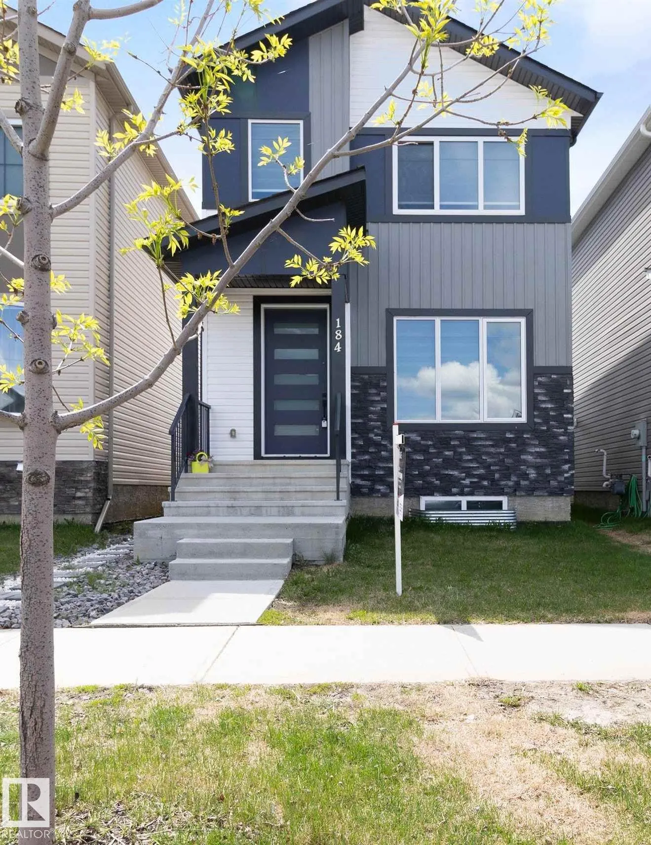 184 CALEDONIA Drive