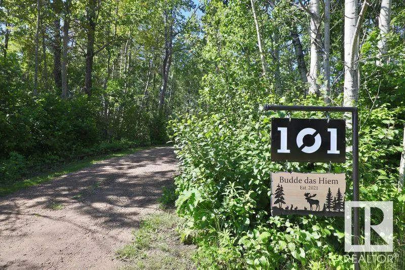 101 Glenhaven Crescent