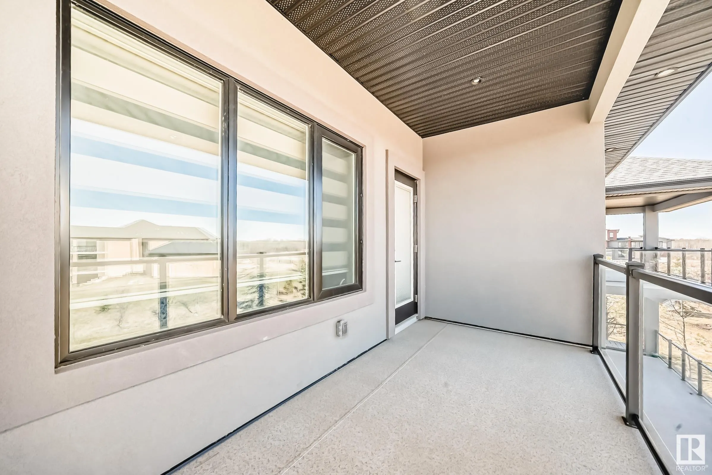 52105 RGE ROAD 225