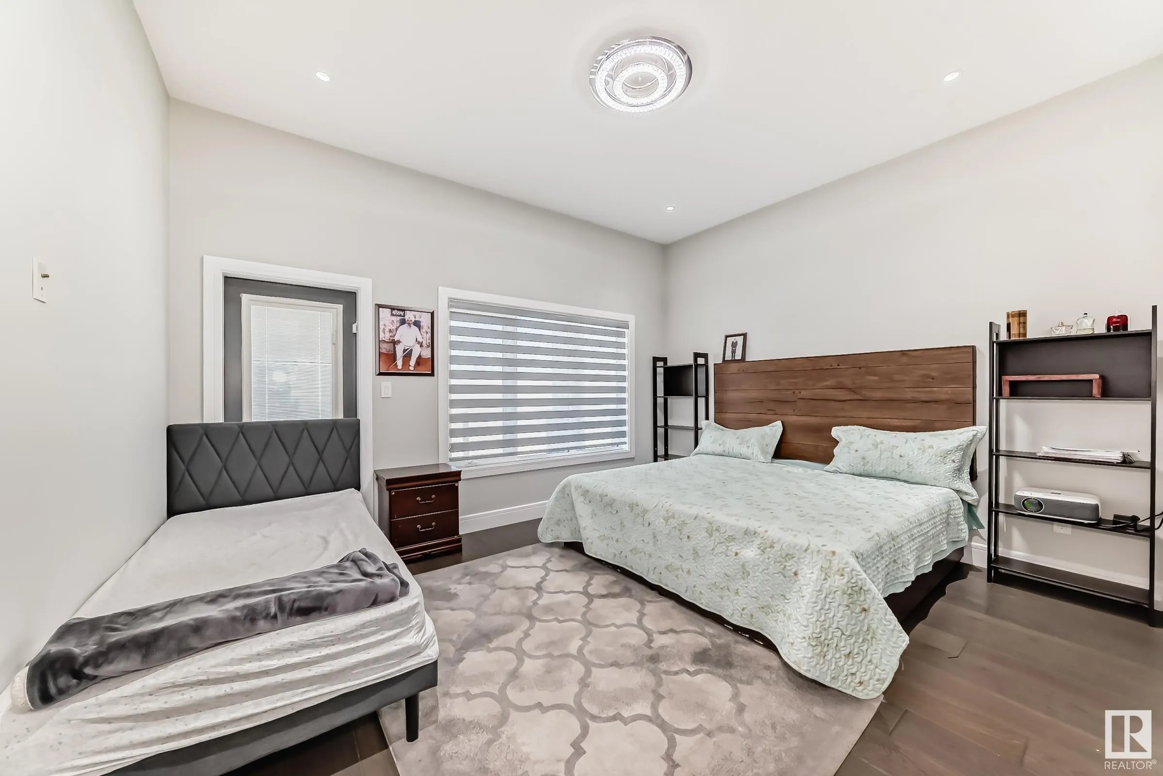 52105 RGE ROAD 225
