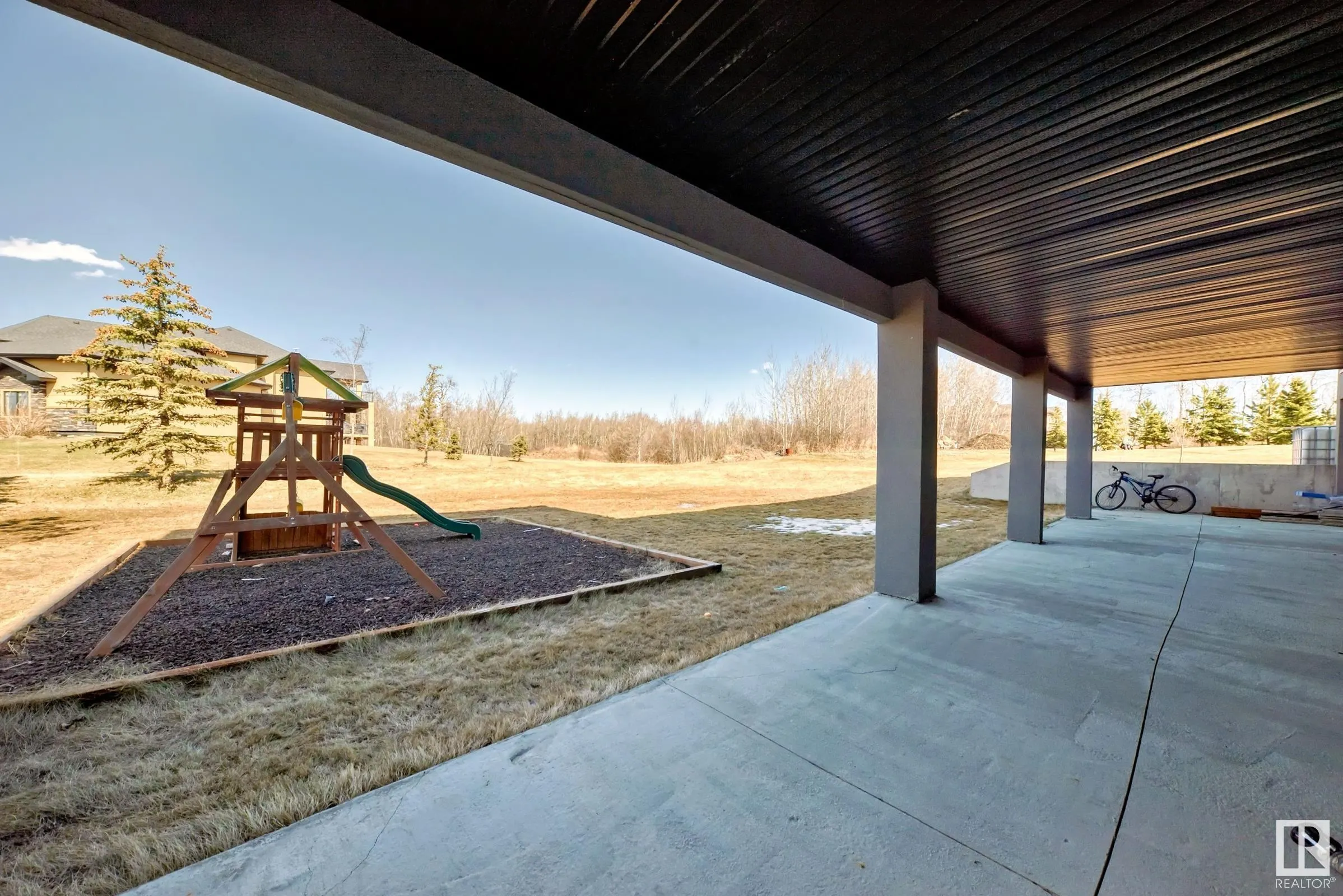 52105 RGE ROAD 225