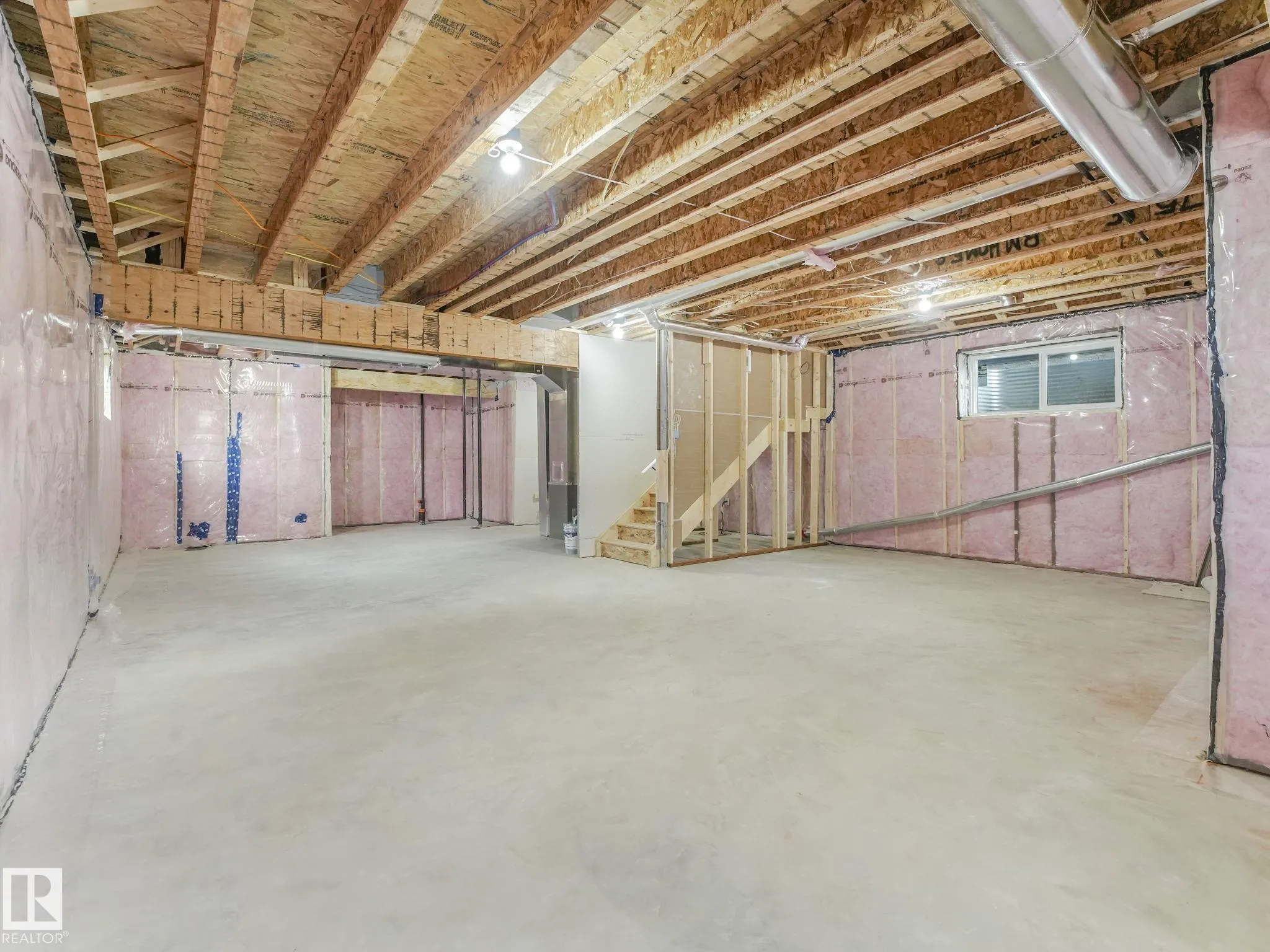 141 Creekside Lane