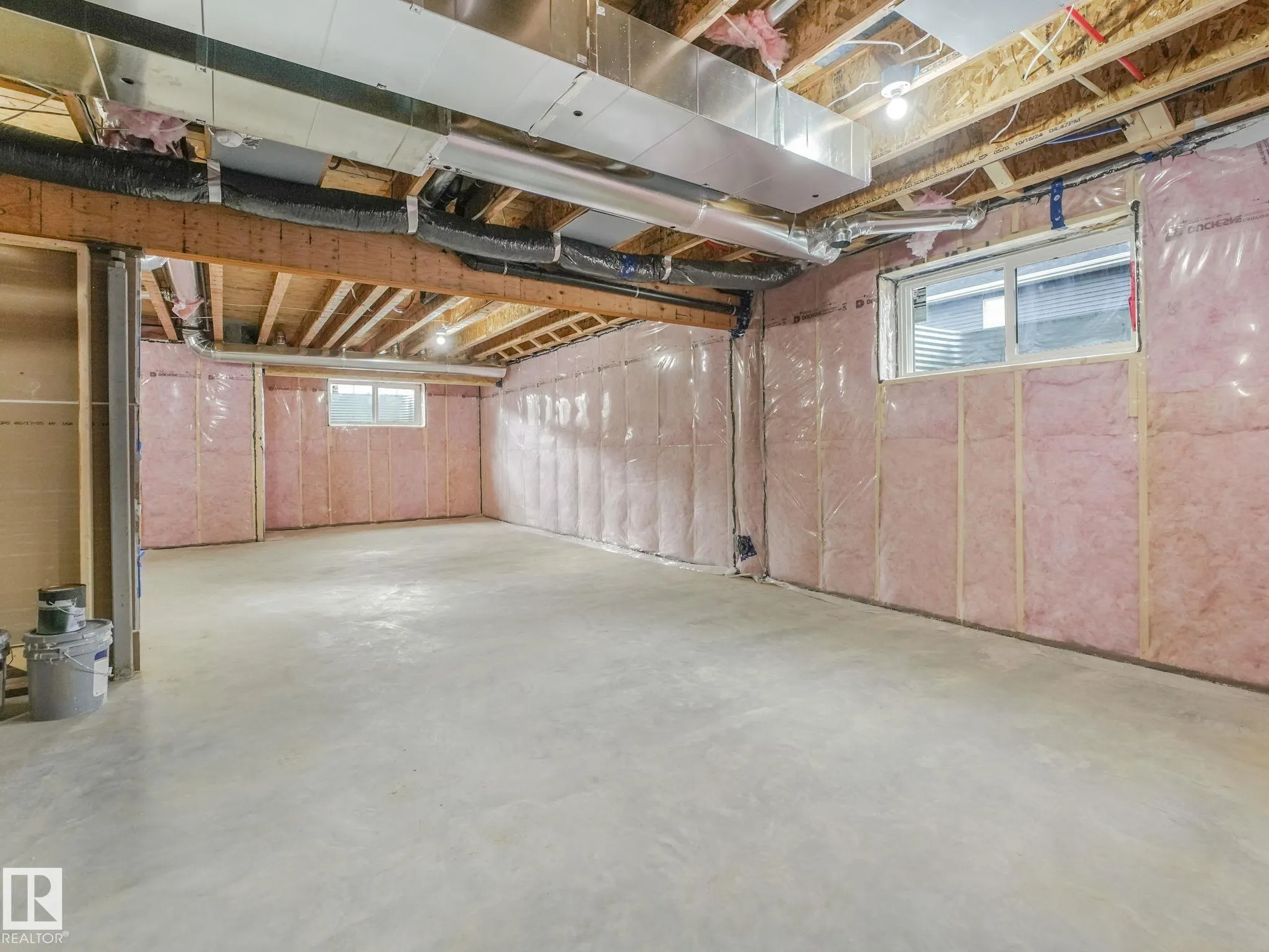 141 Creekside Lane