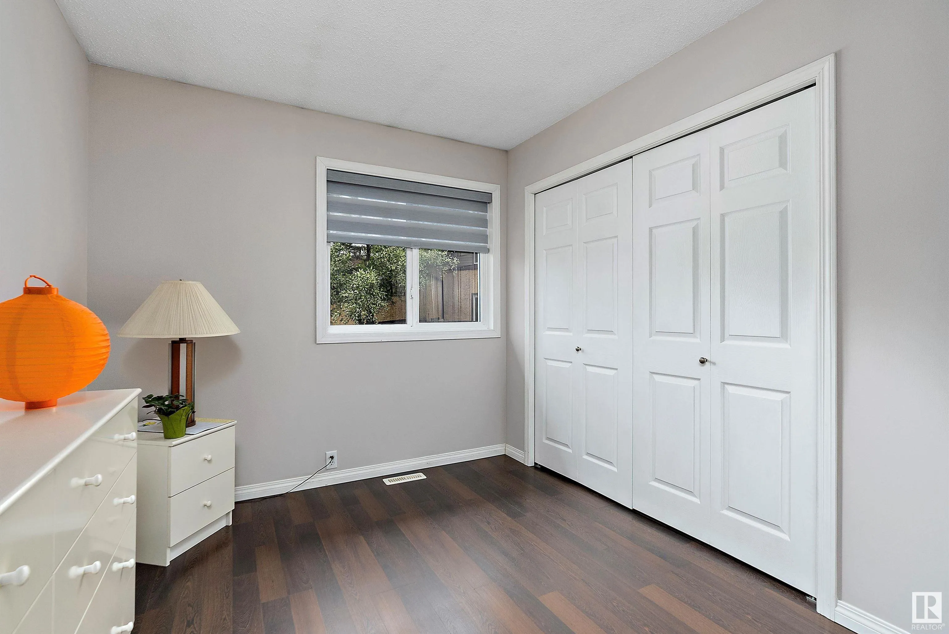 212 WOODBRIDGE Way