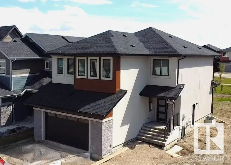 165 Edgewater Cir