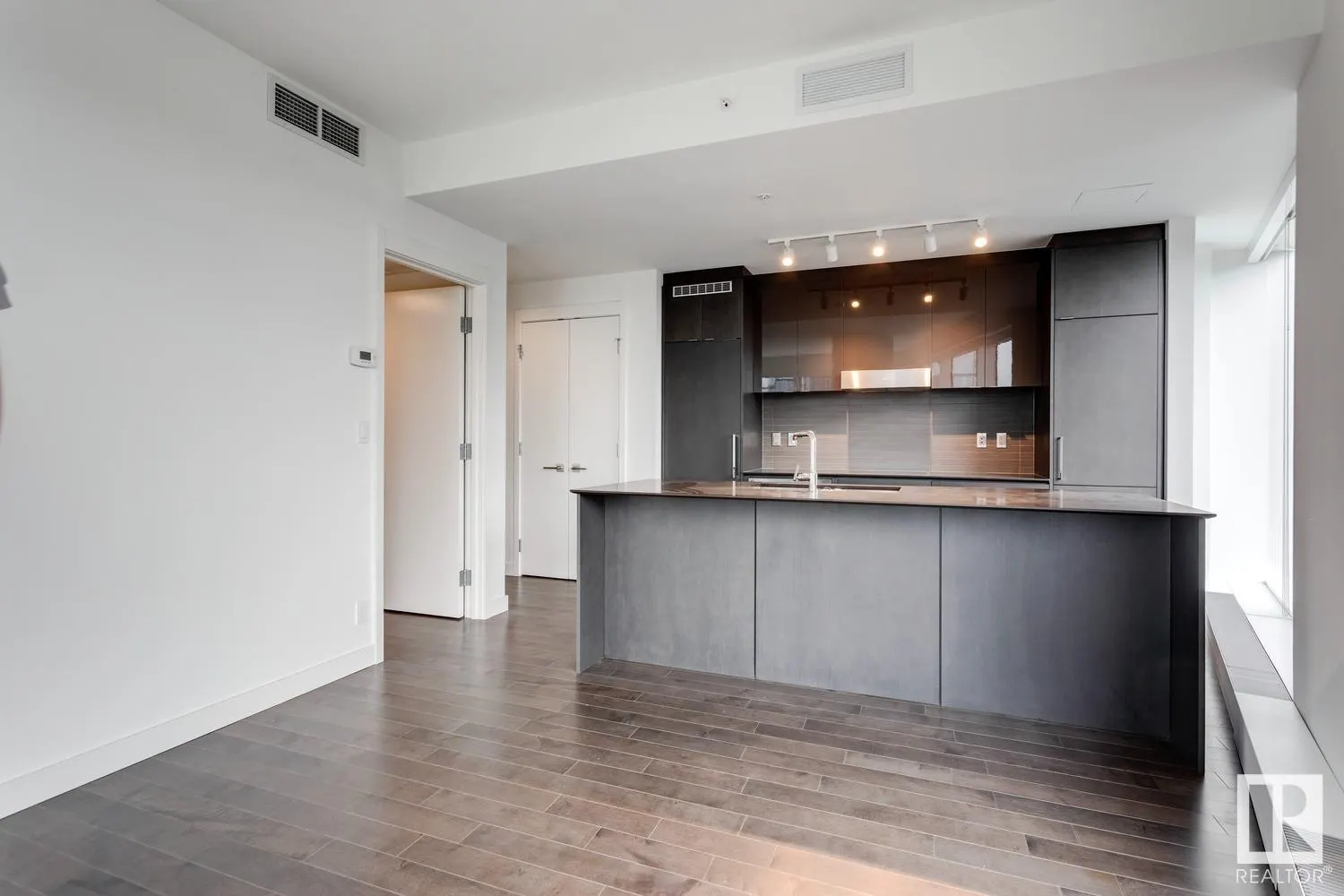 10360 102 Street