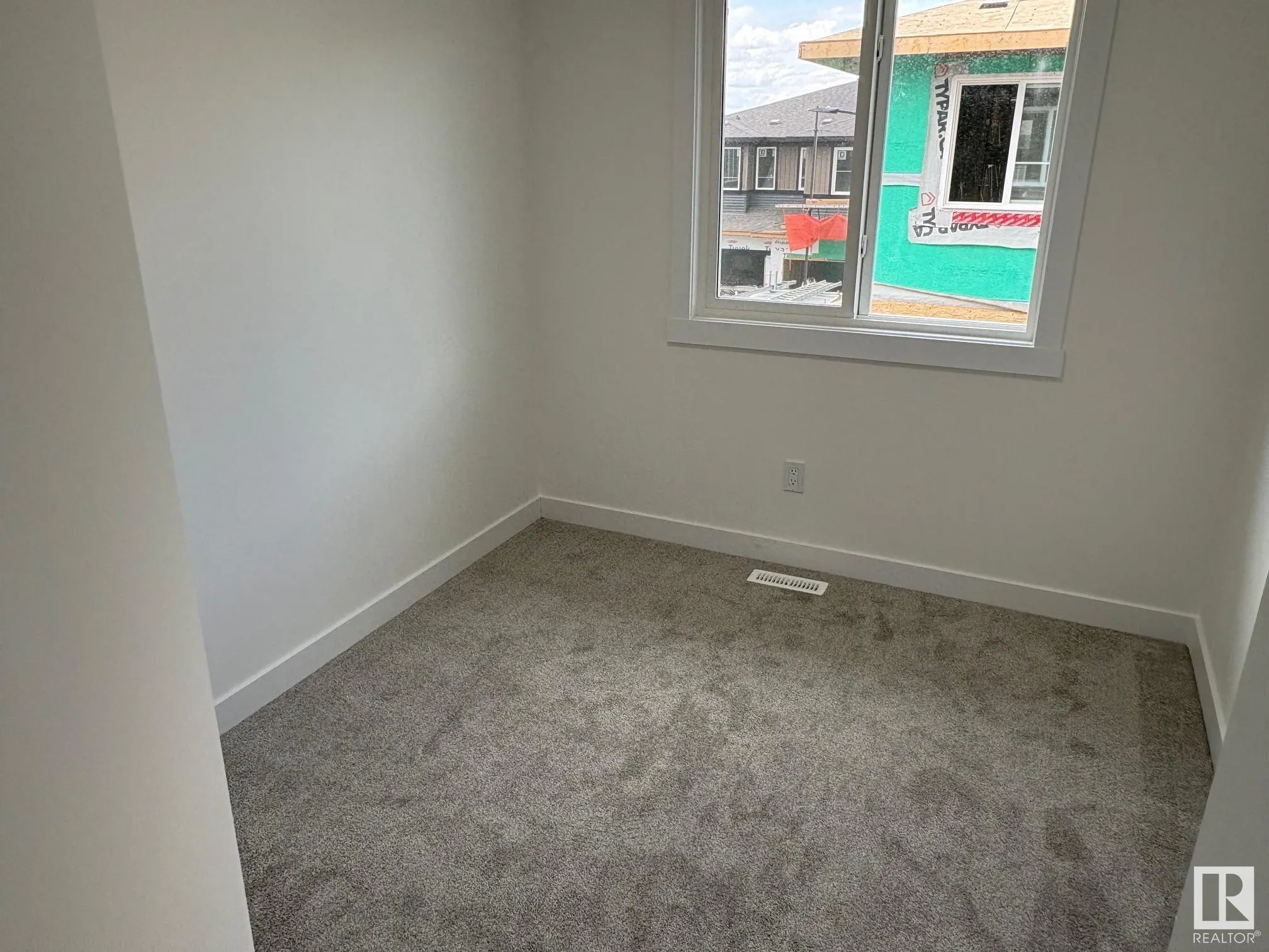 27-2710 66 Street
