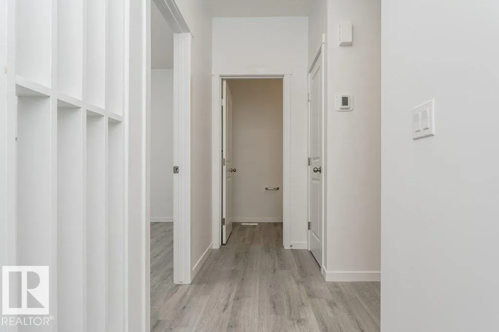 3964 Wren Loop