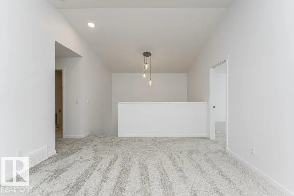 3964 Wren Loop