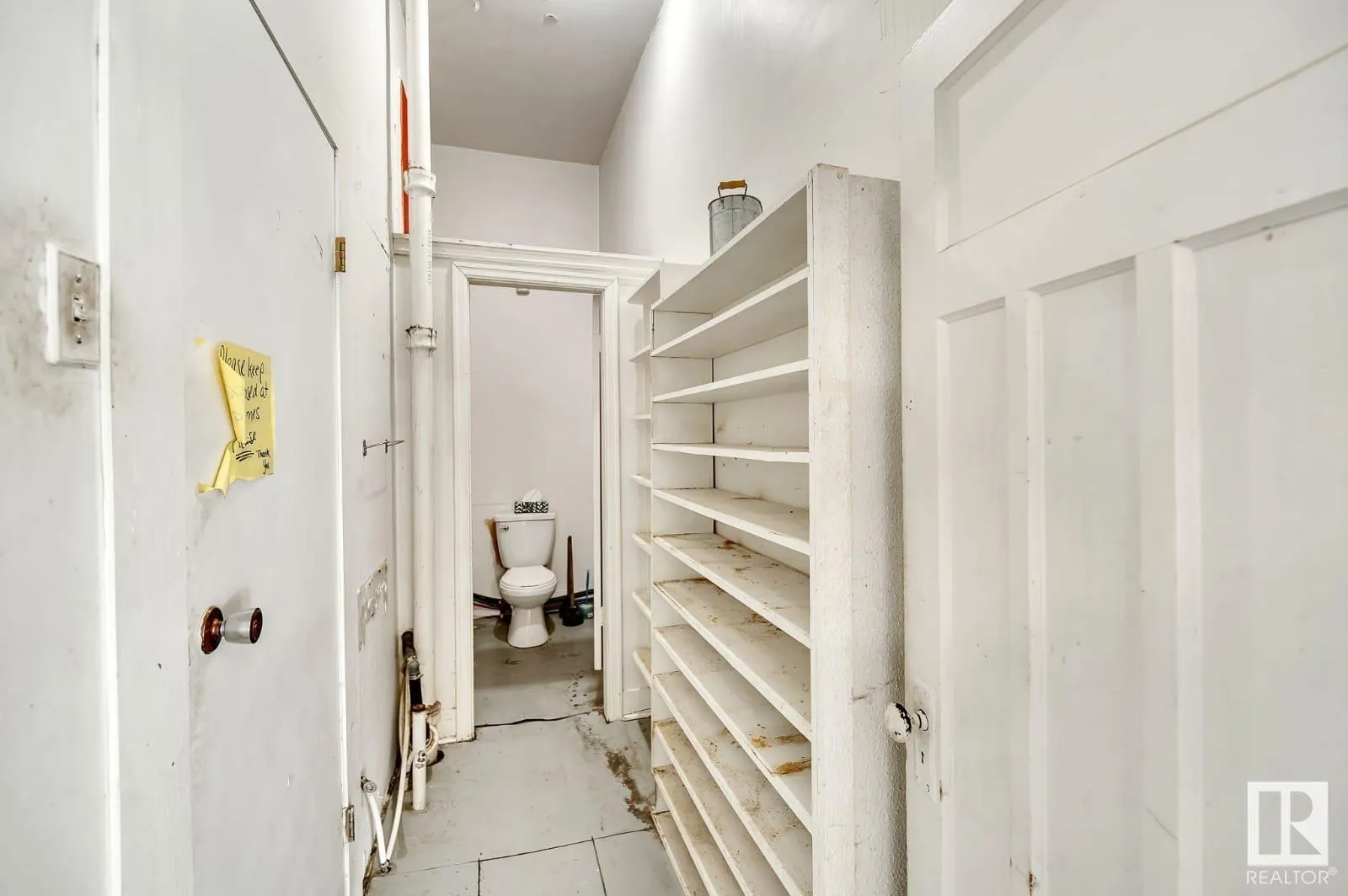 10130 100 Avenue