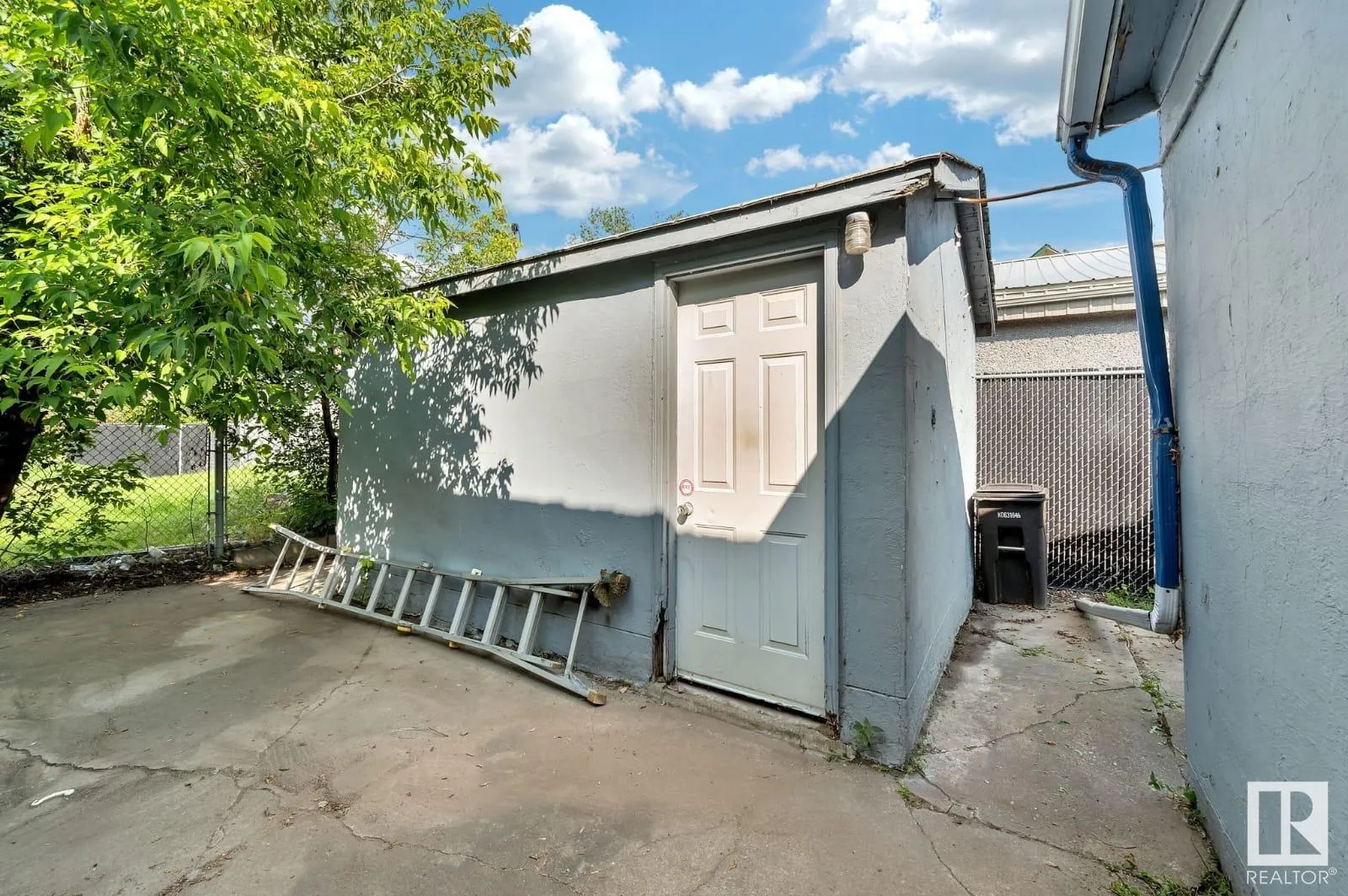 10130 100 Avenue
