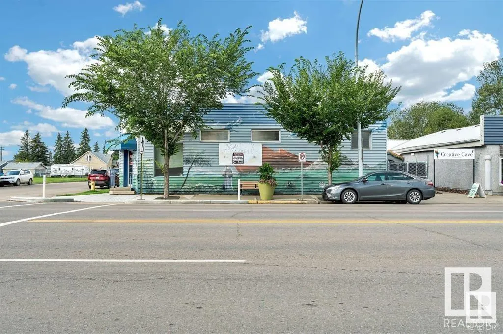 10130 100 Avenue