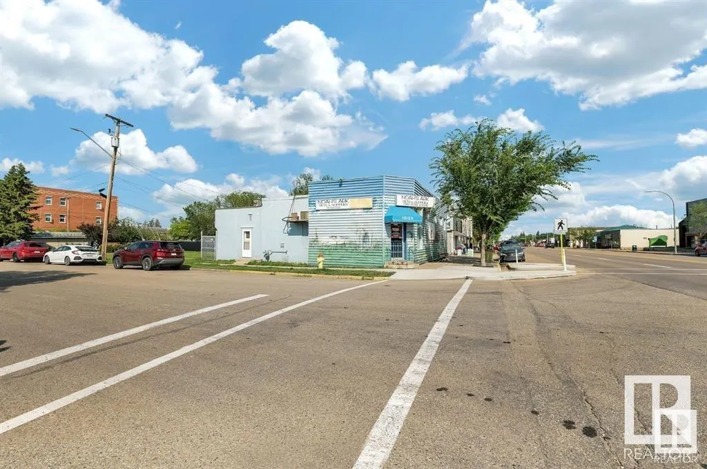 10130 100 Avenue