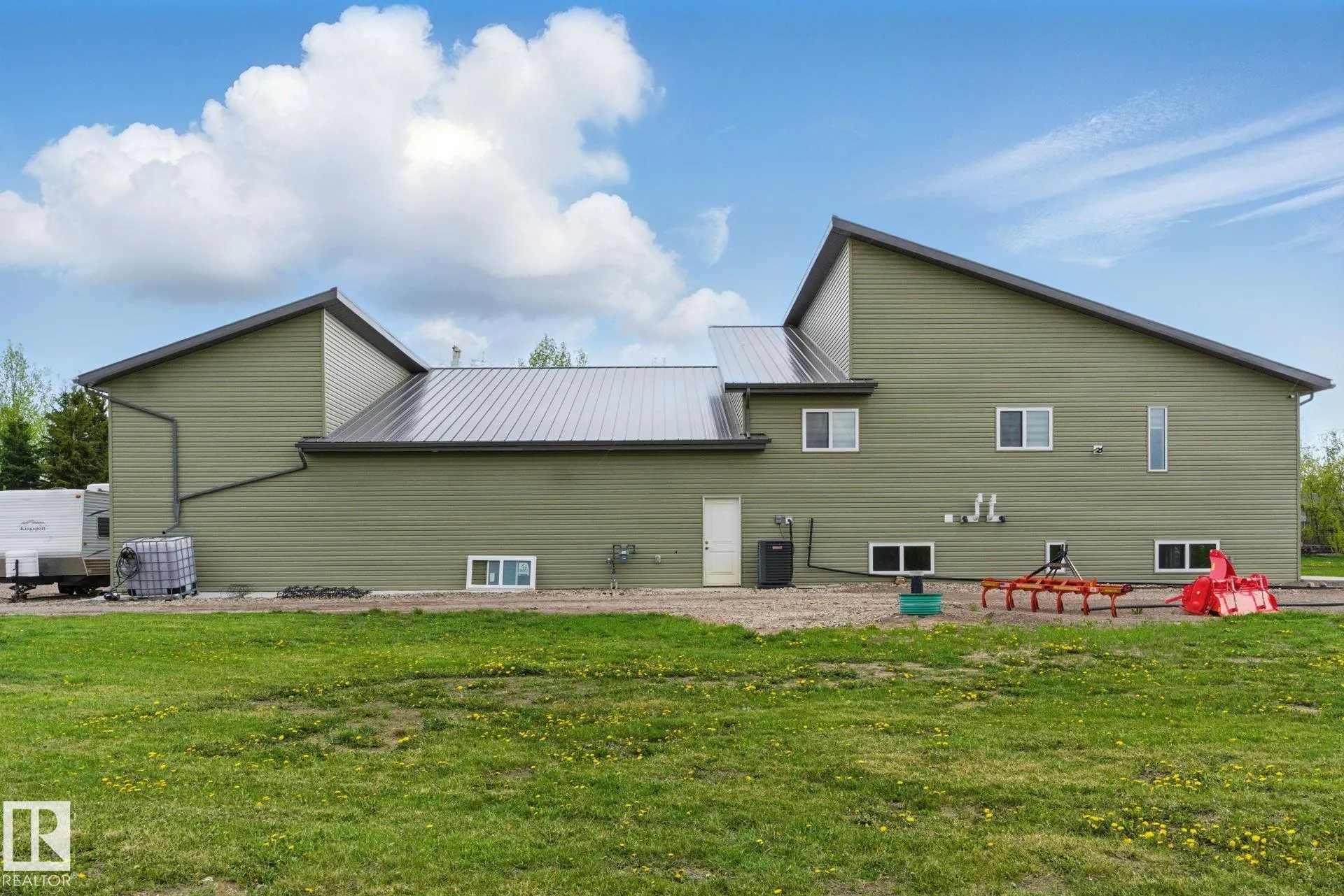 52156 RGE ROAD 223