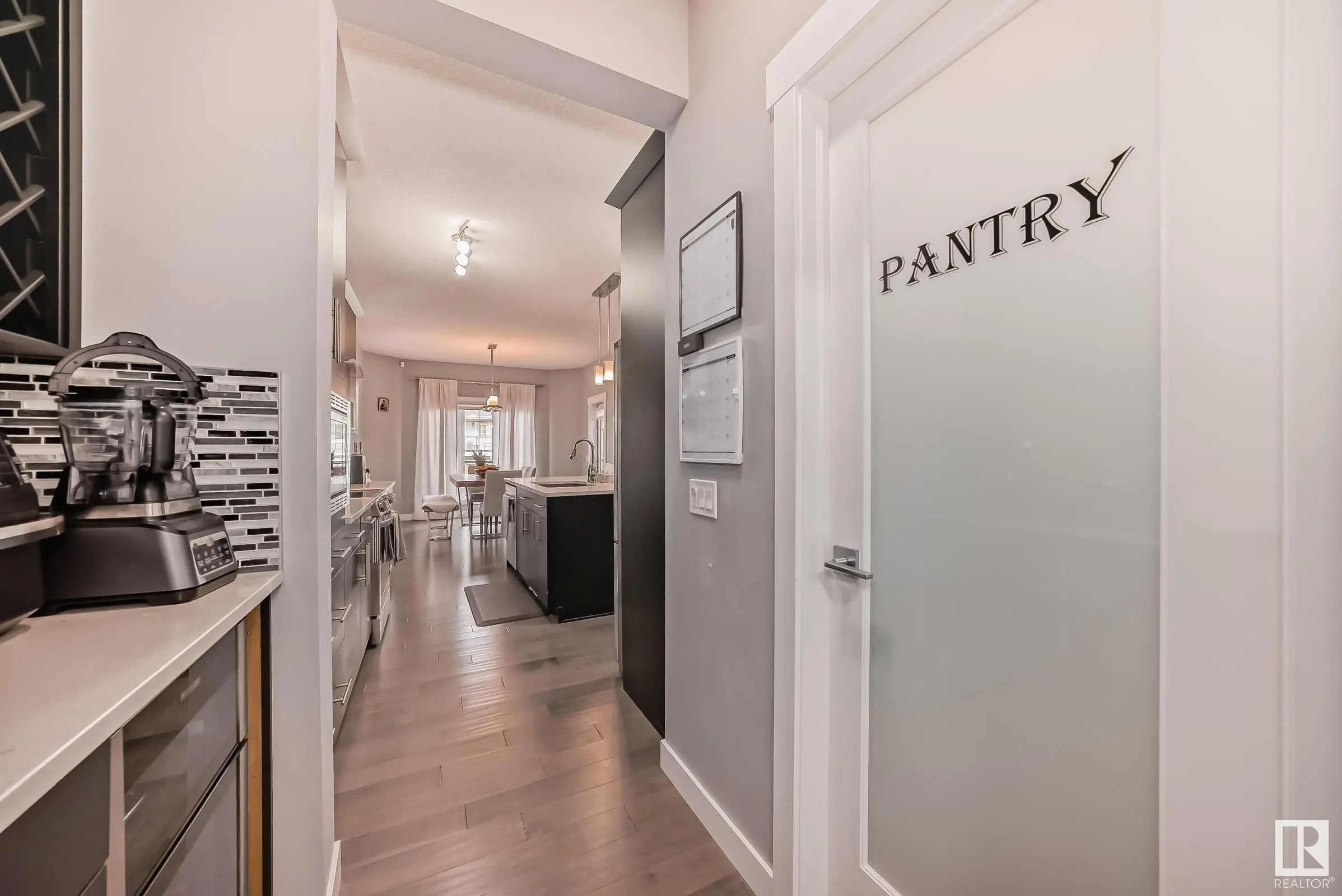3075 CARPENTER LANDING Landing
