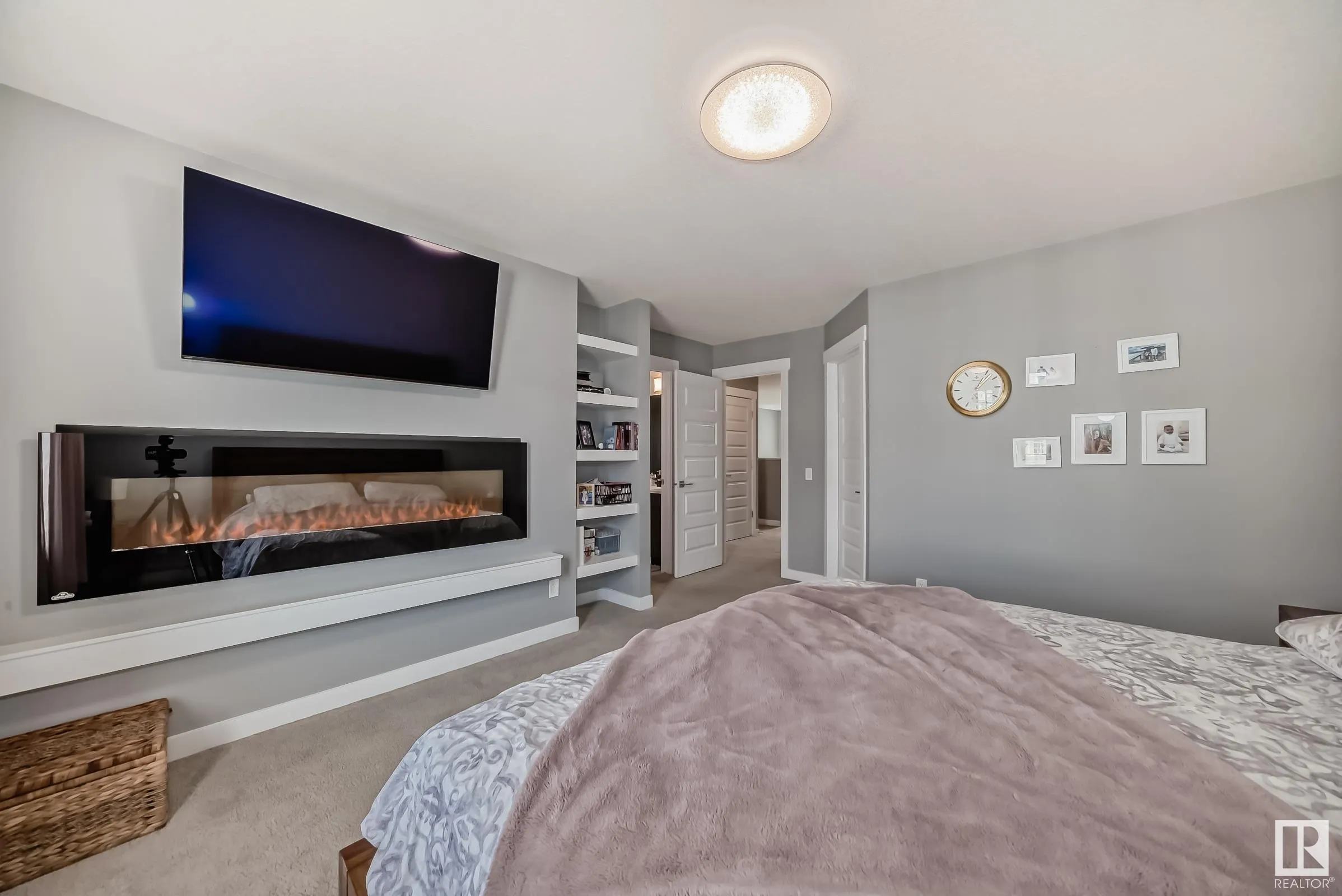 3075 CARPENTER LANDING Landing