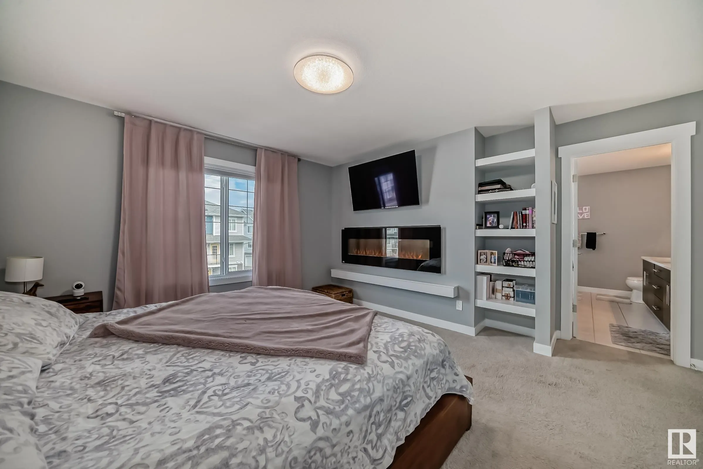 3075 CARPENTER LANDING Landing