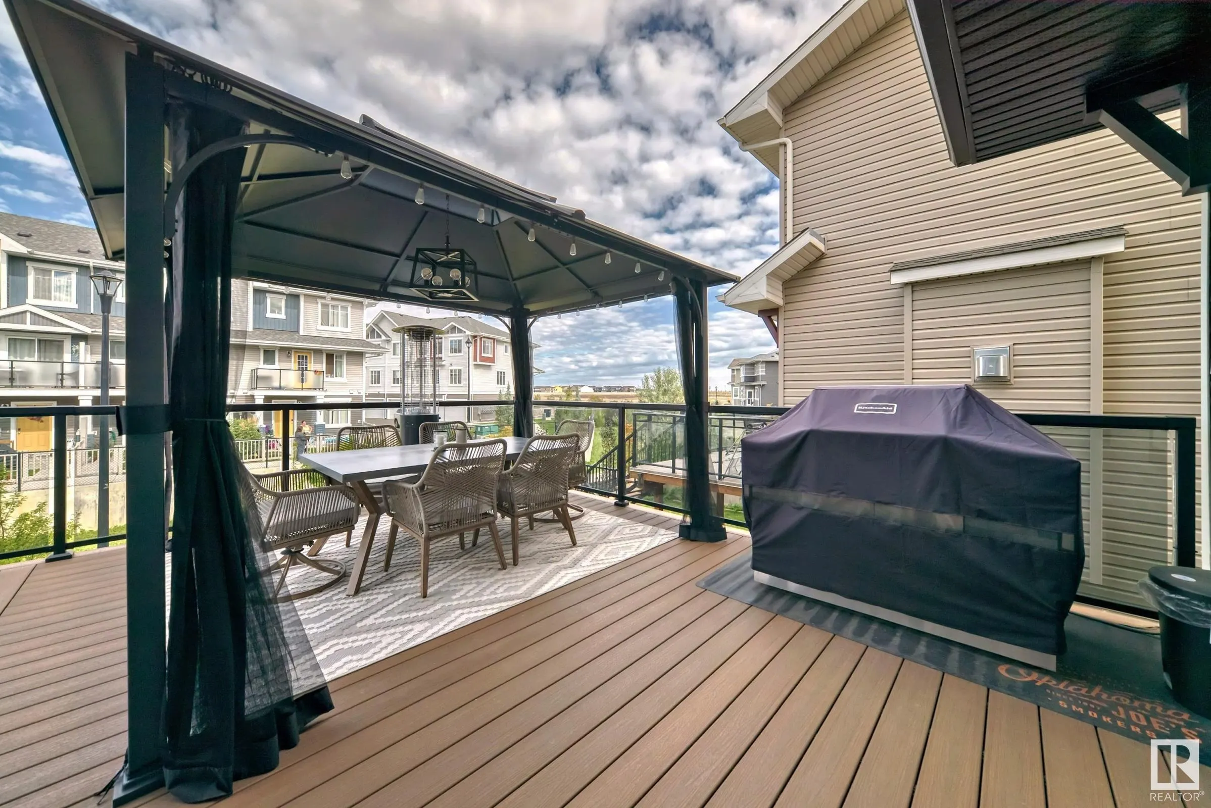 3075 CARPENTER LANDING Landing