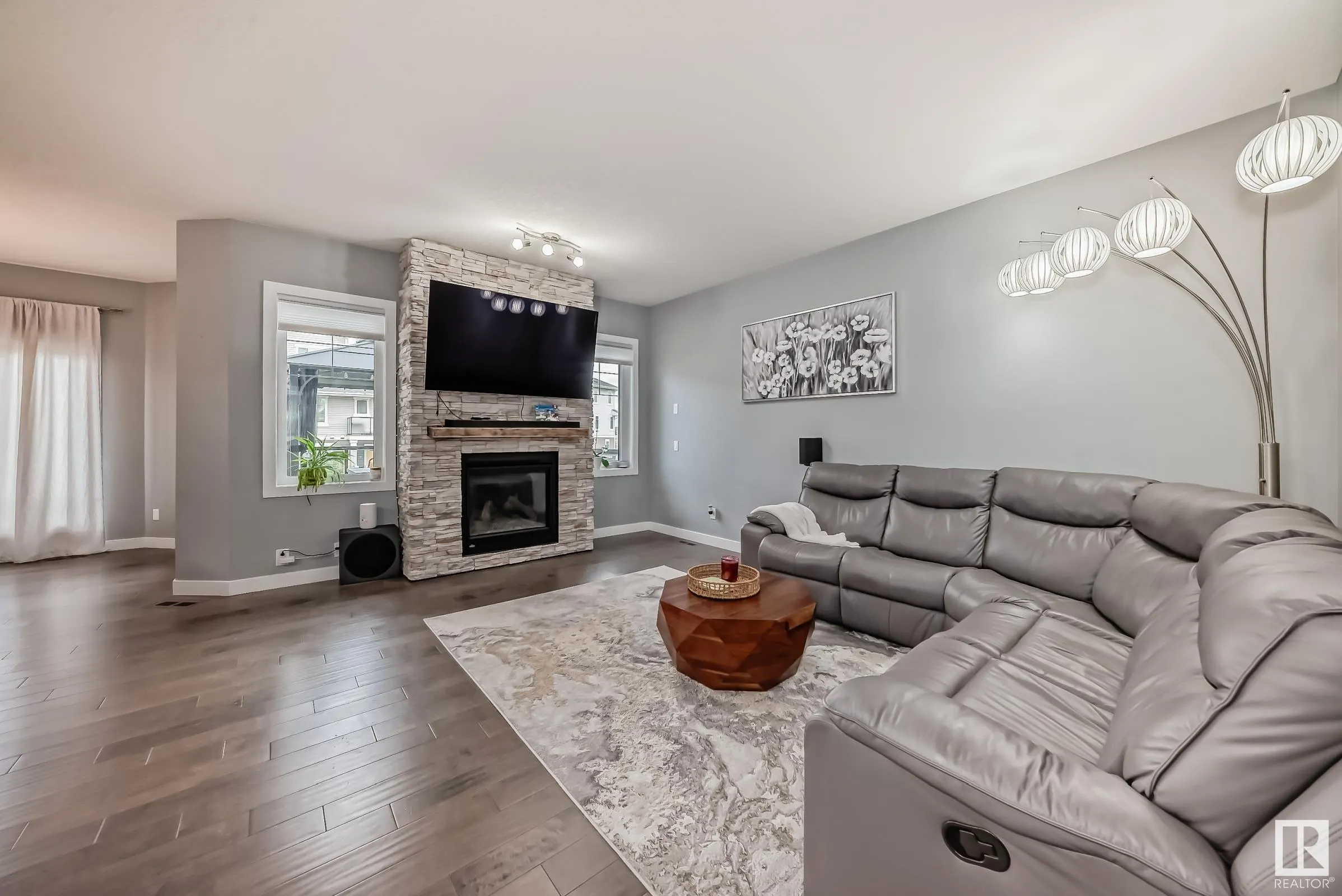 3075 CARPENTER LANDING Landing