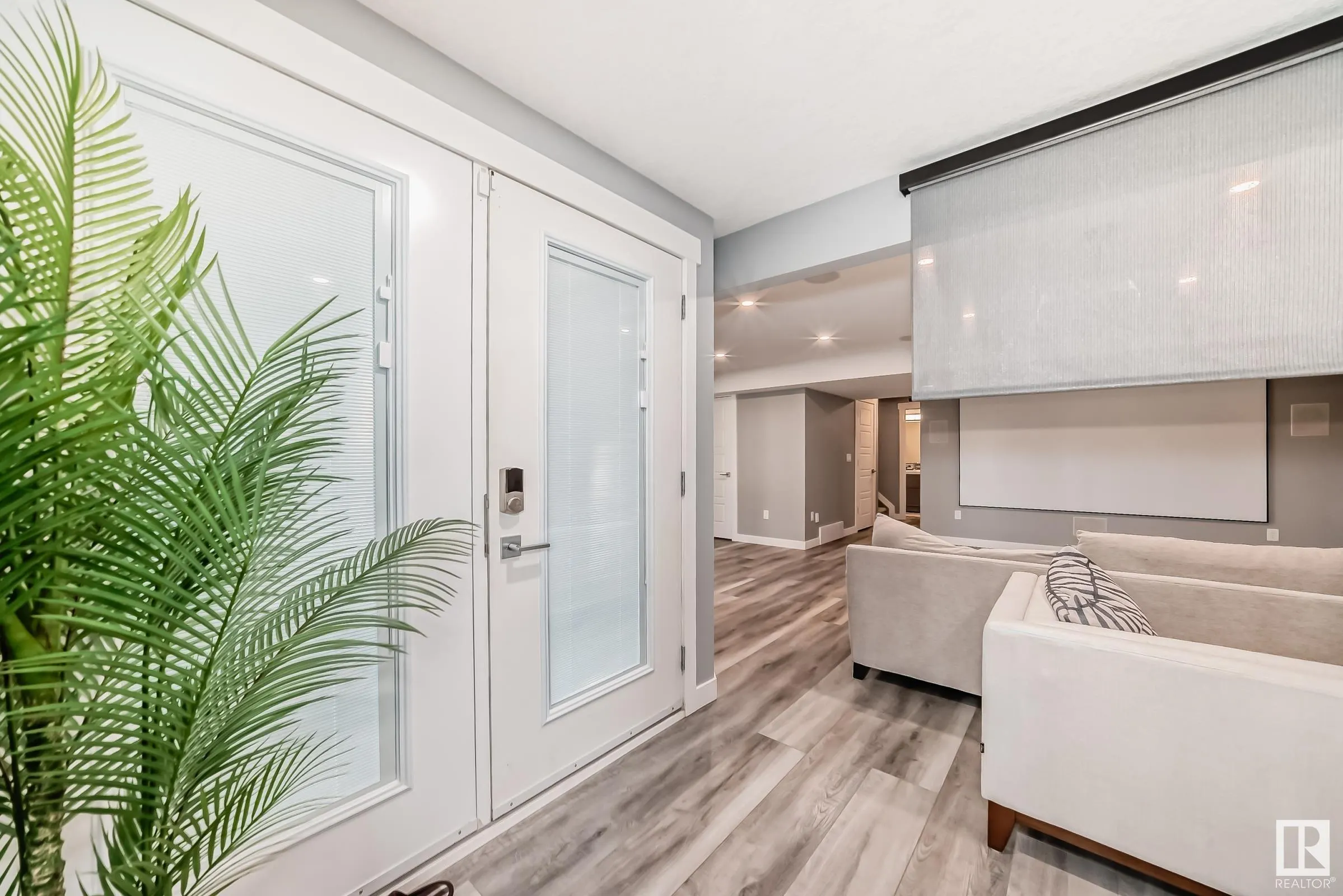 3075 CARPENTER LANDING Landing