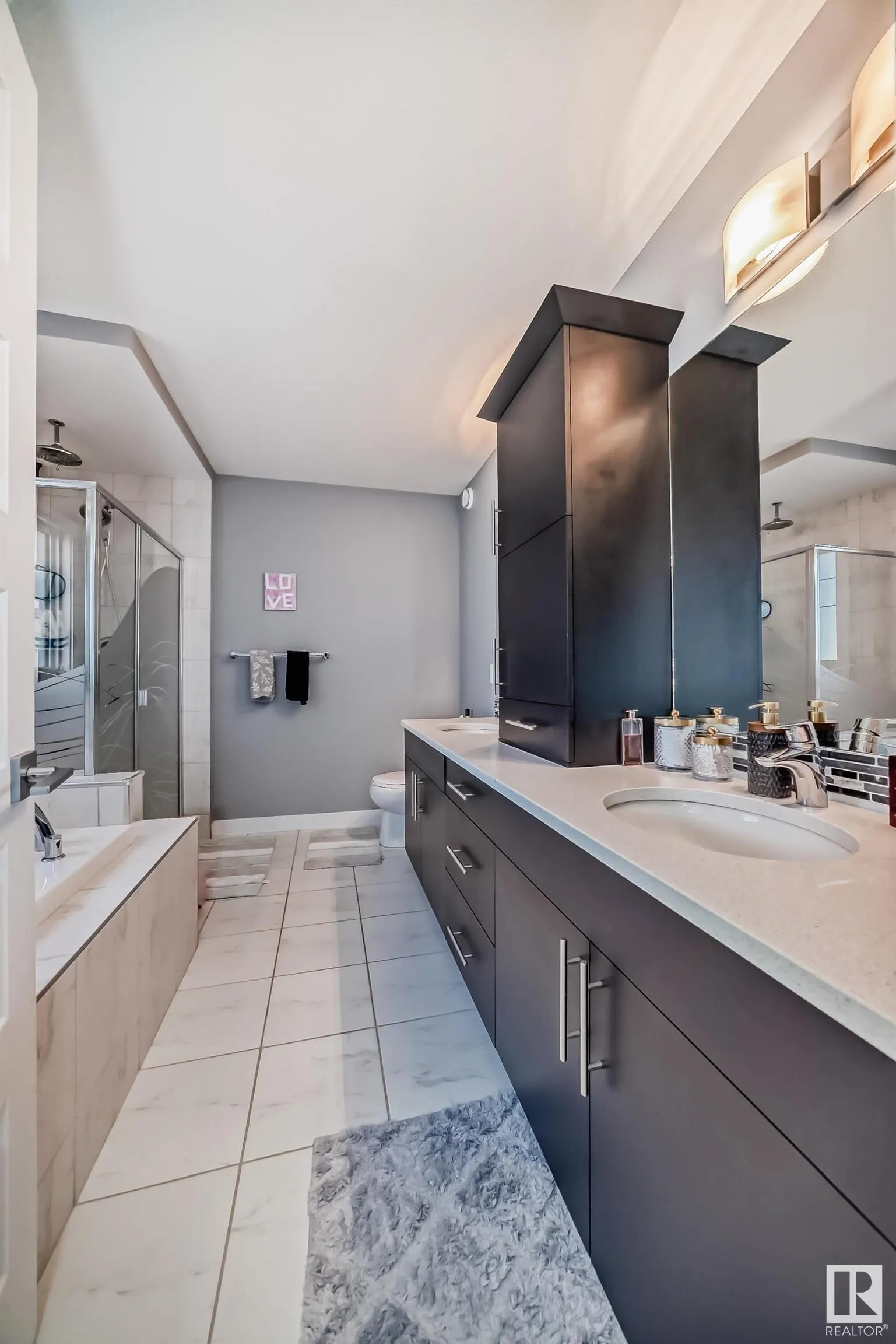 3075 CARPENTER LANDING Landing