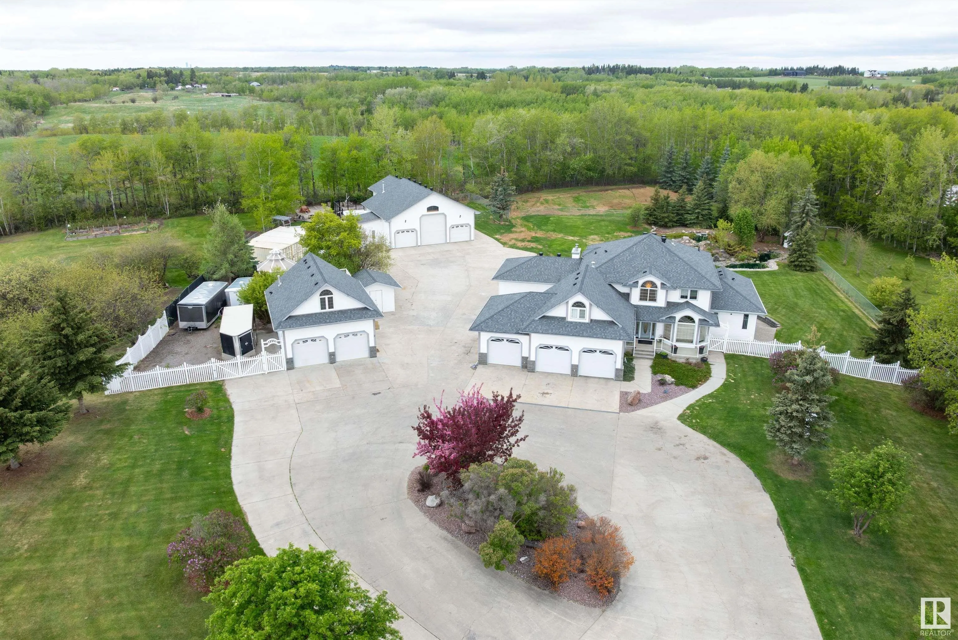 397 52458 Range Road 223