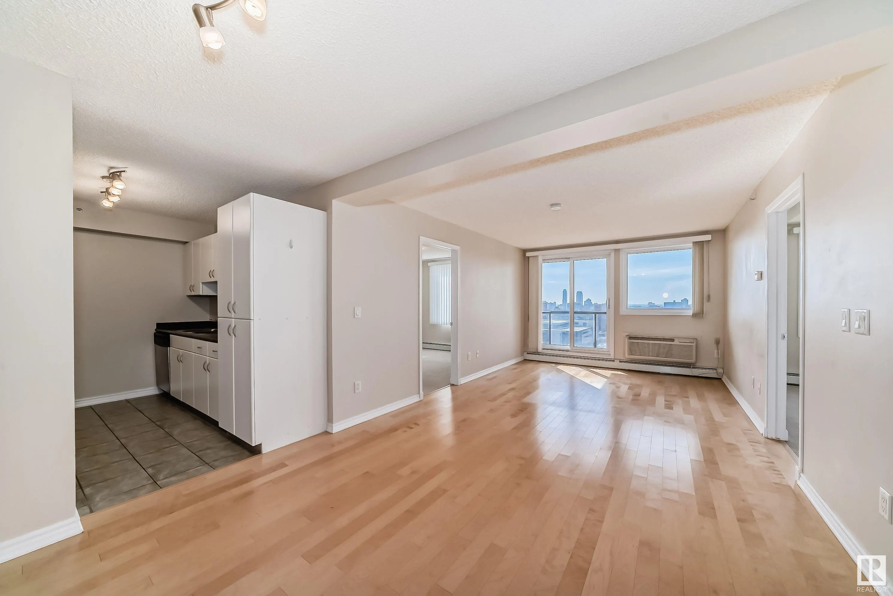 10303 105 Street