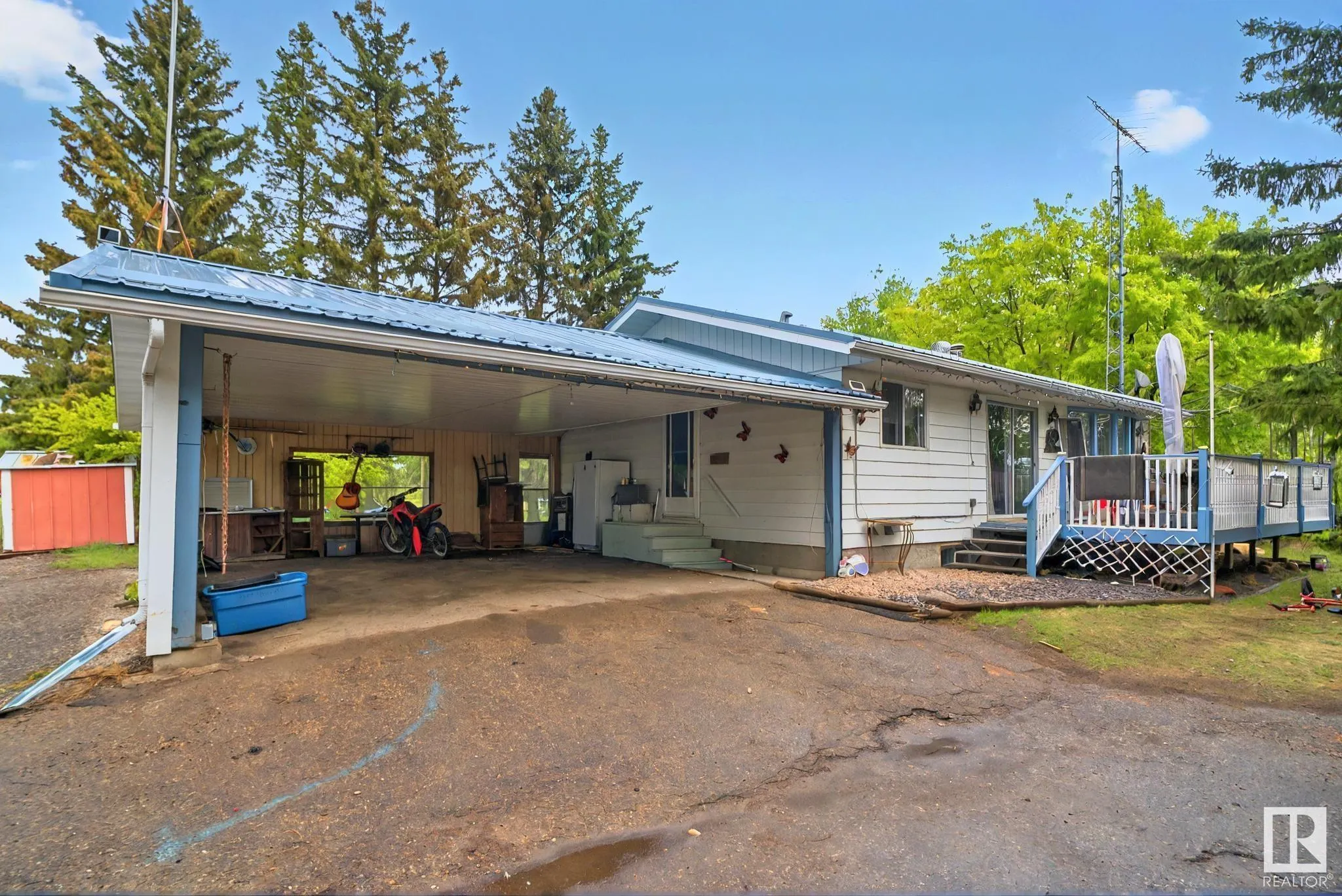 5432 HIGHWAY 16 (HWY)