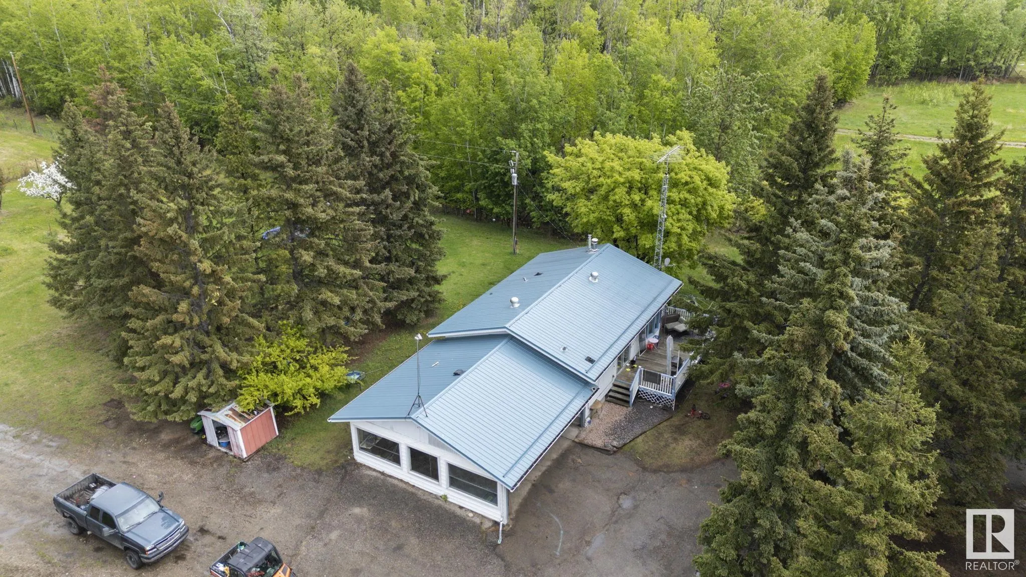 5432 HIGHWAY 16 (HWY)