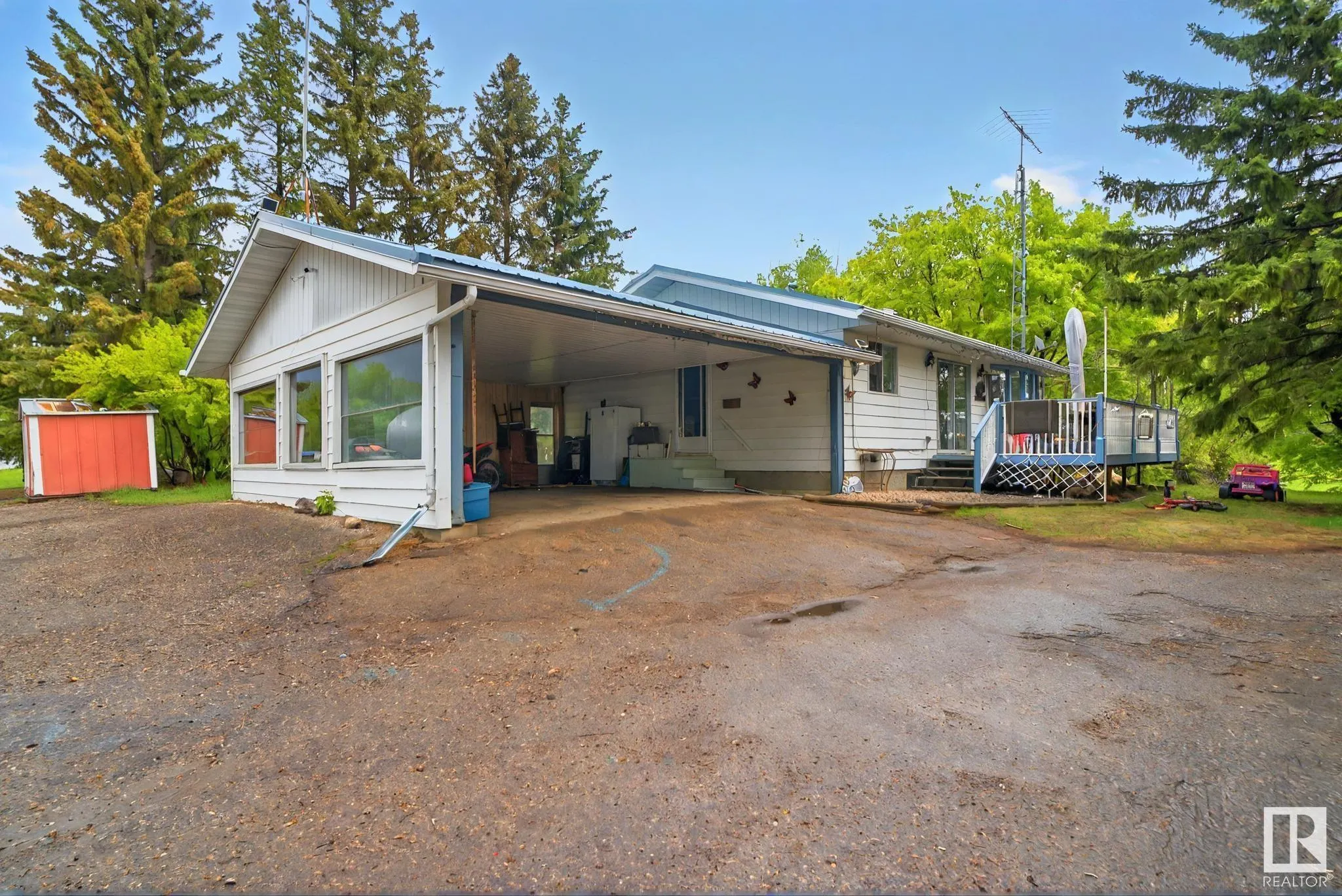 5432 HIGHWAY 16 (HWY)