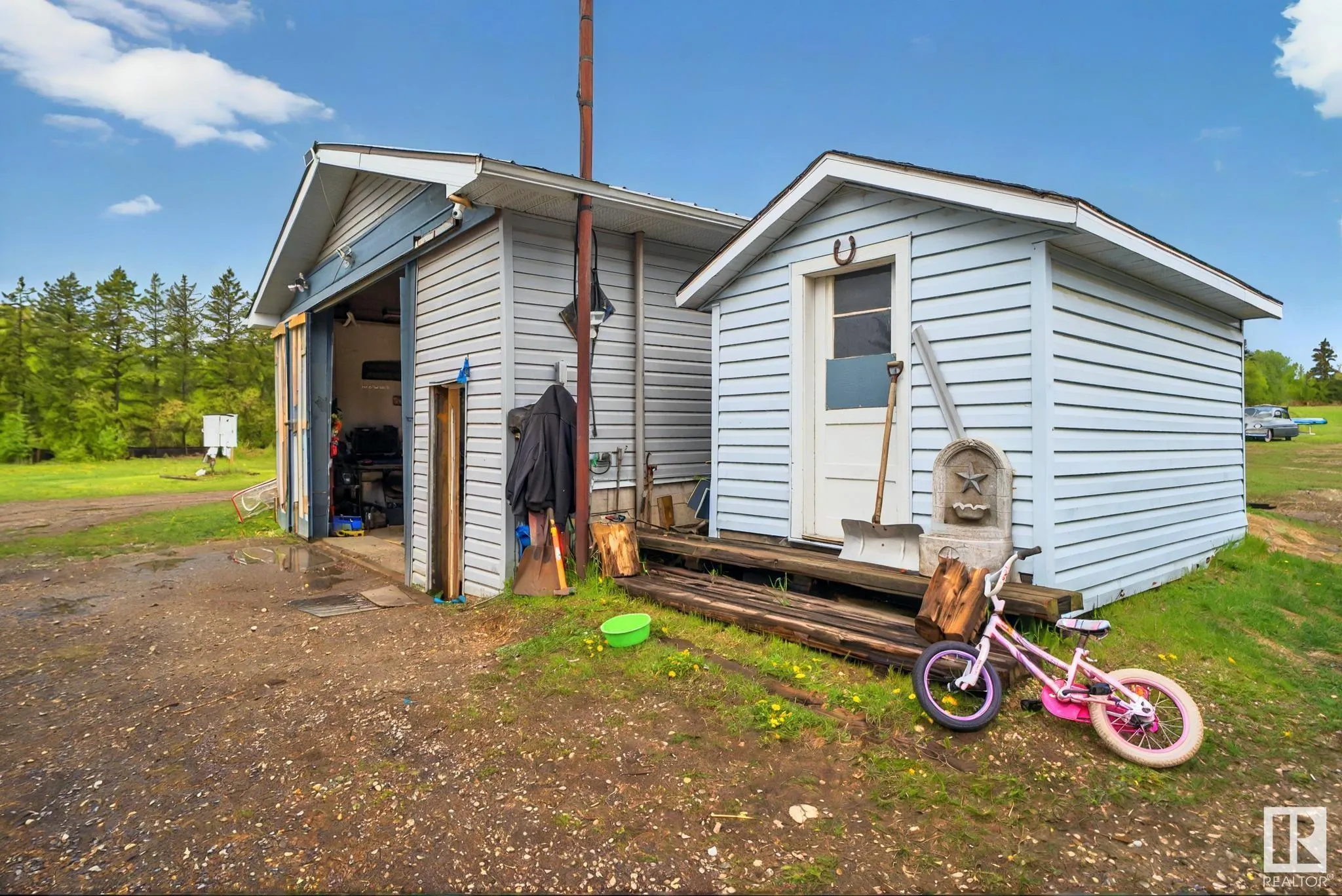 5432 HIGHWAY 16 (HWY)