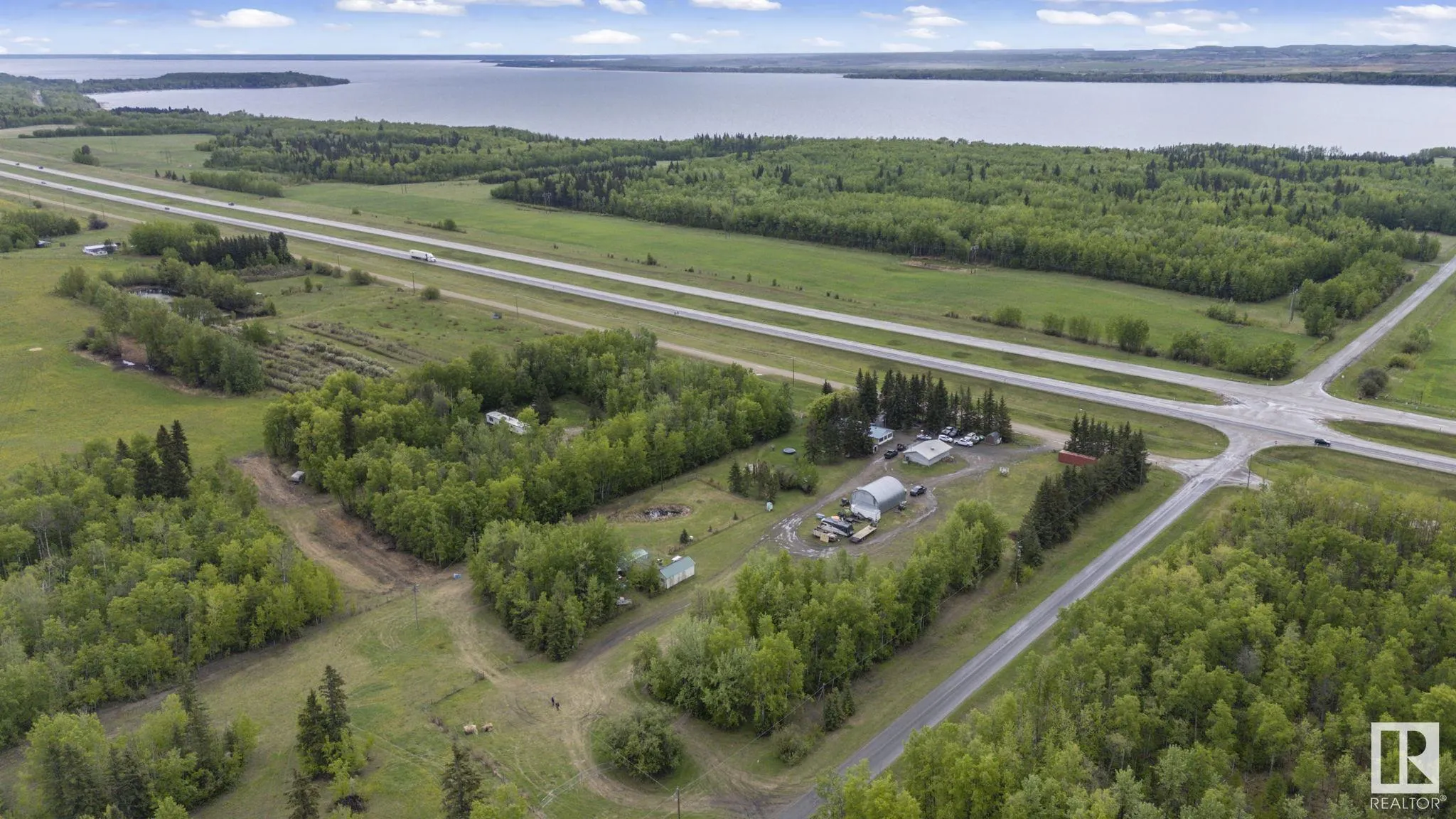 5432 HIGHWAY 16 (HWY)
