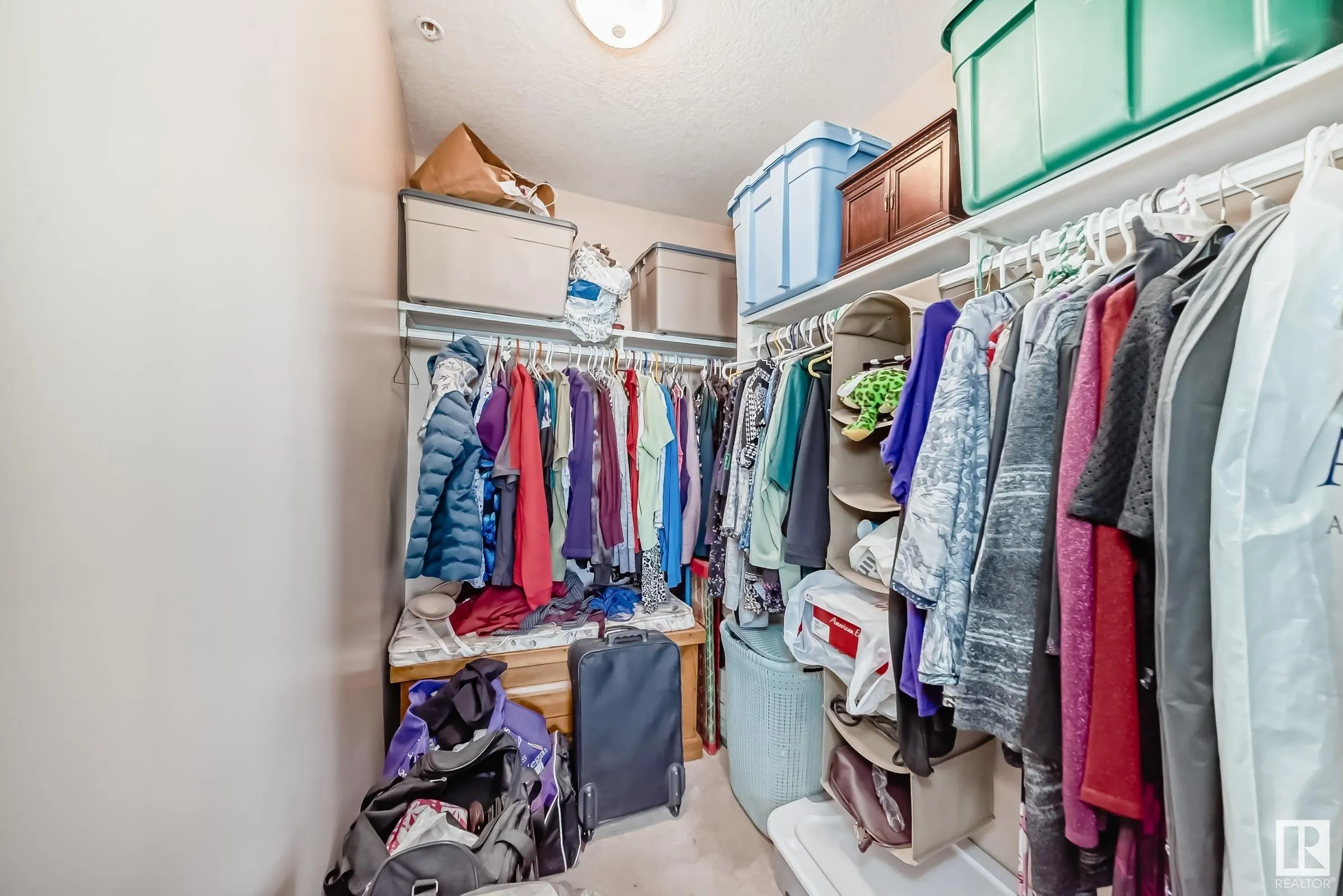 50 Woodsmere Close