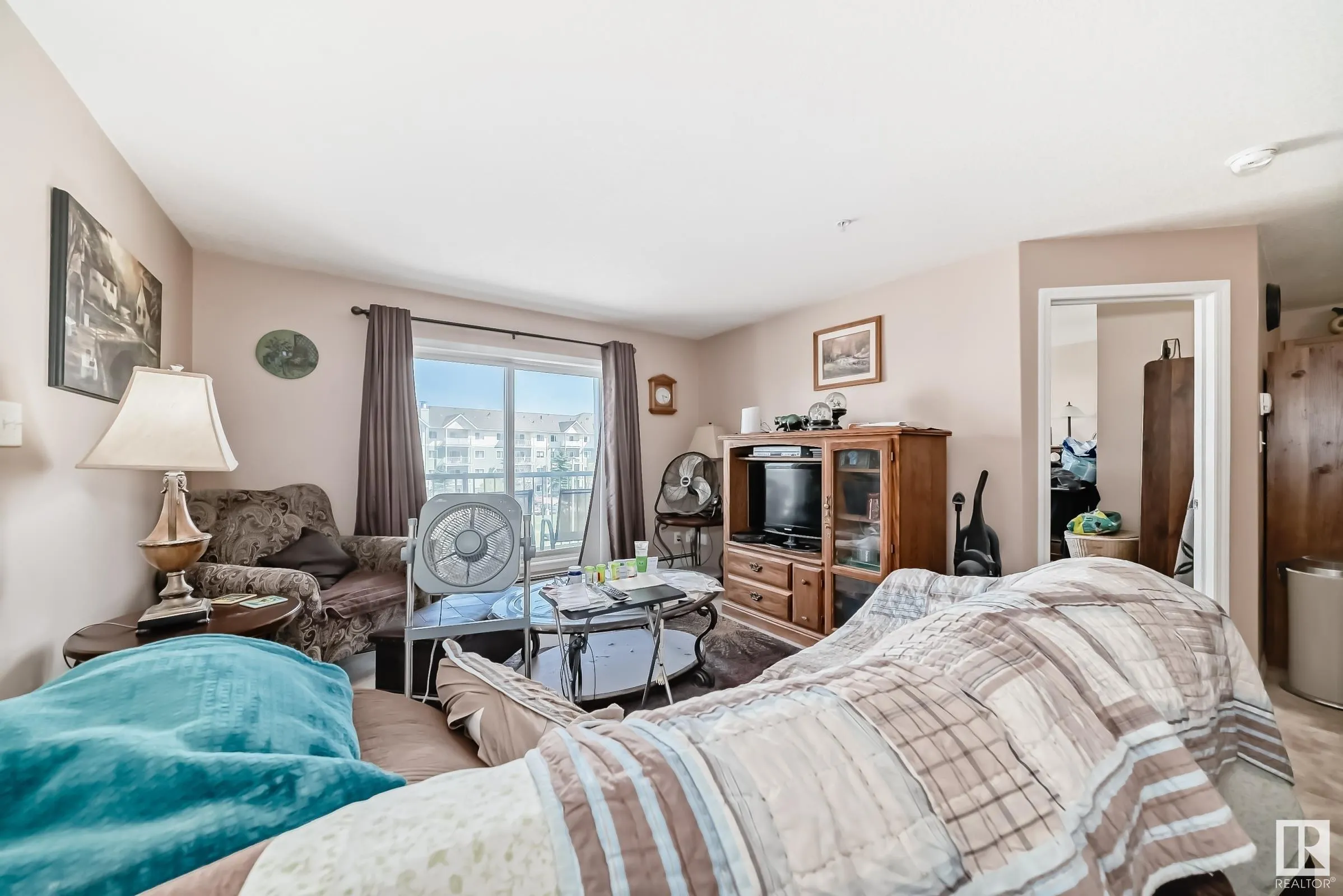 50 Woodsmere Close