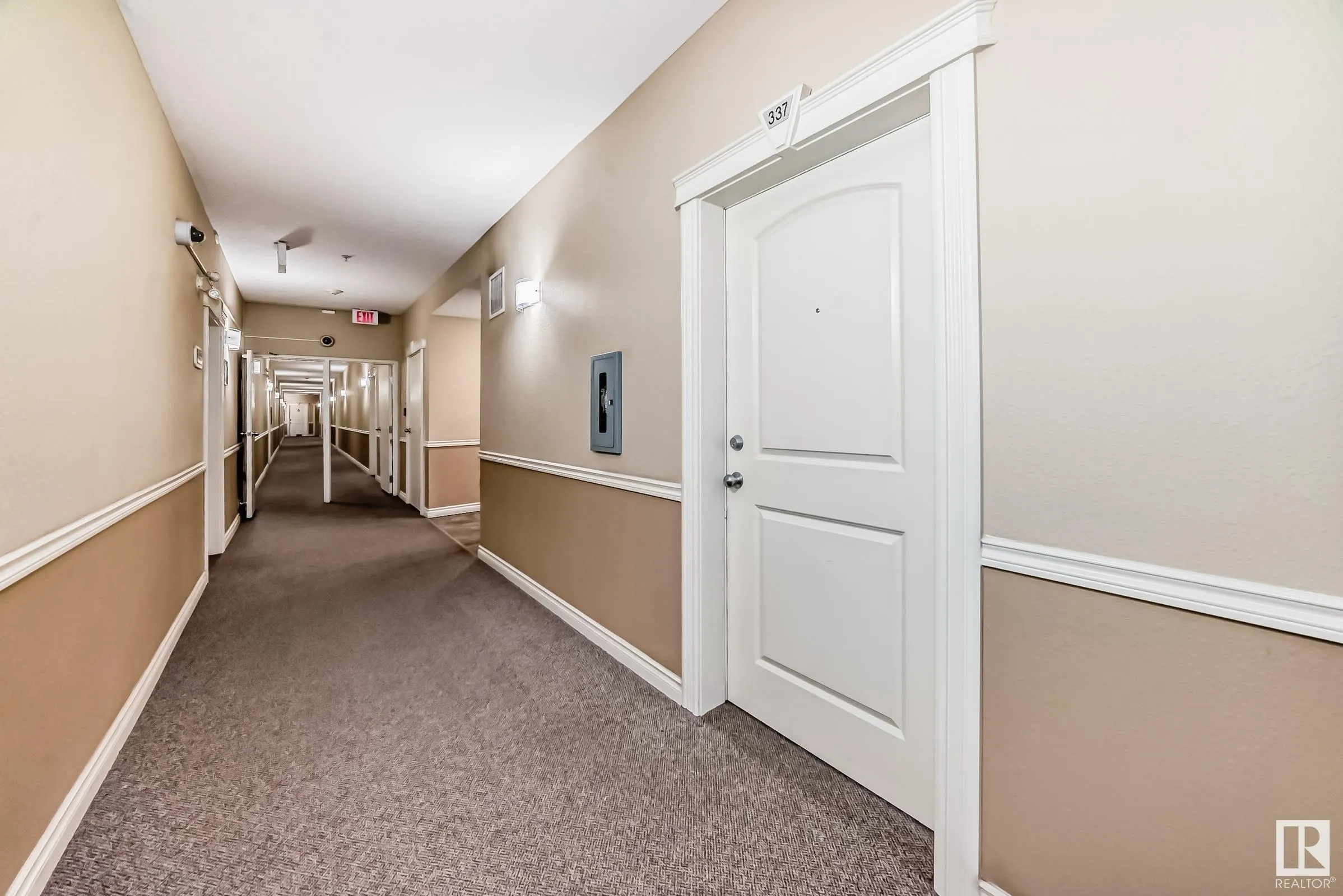 50 Woodsmere Close