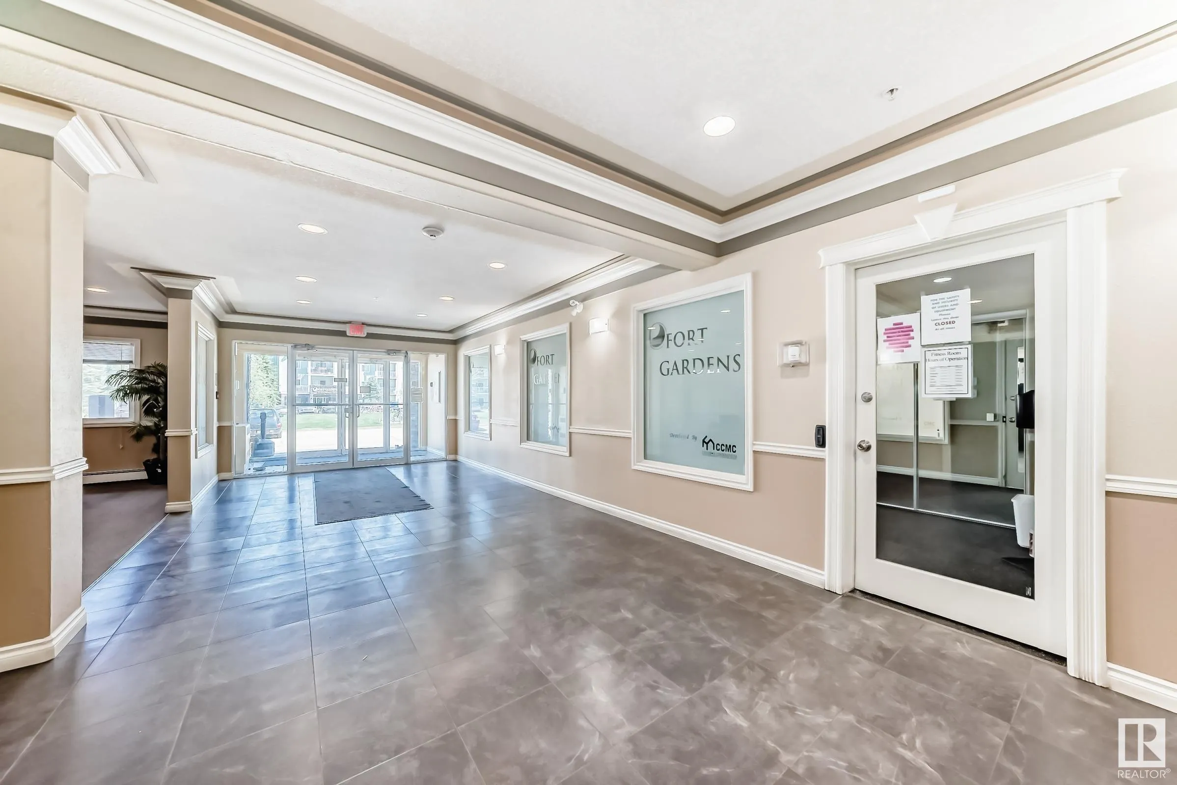 50 Woodsmere Close