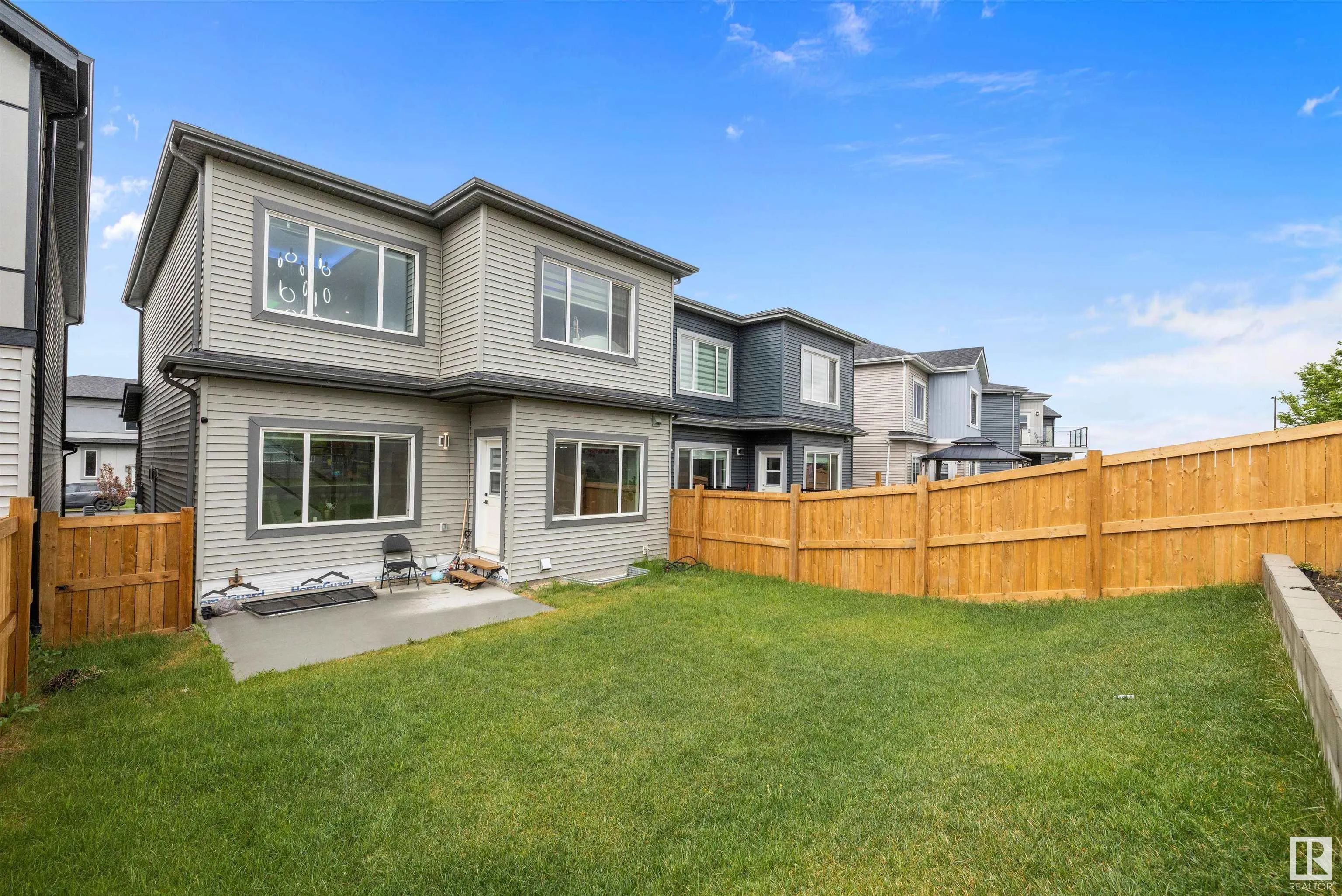 5343 KIMBALL Place