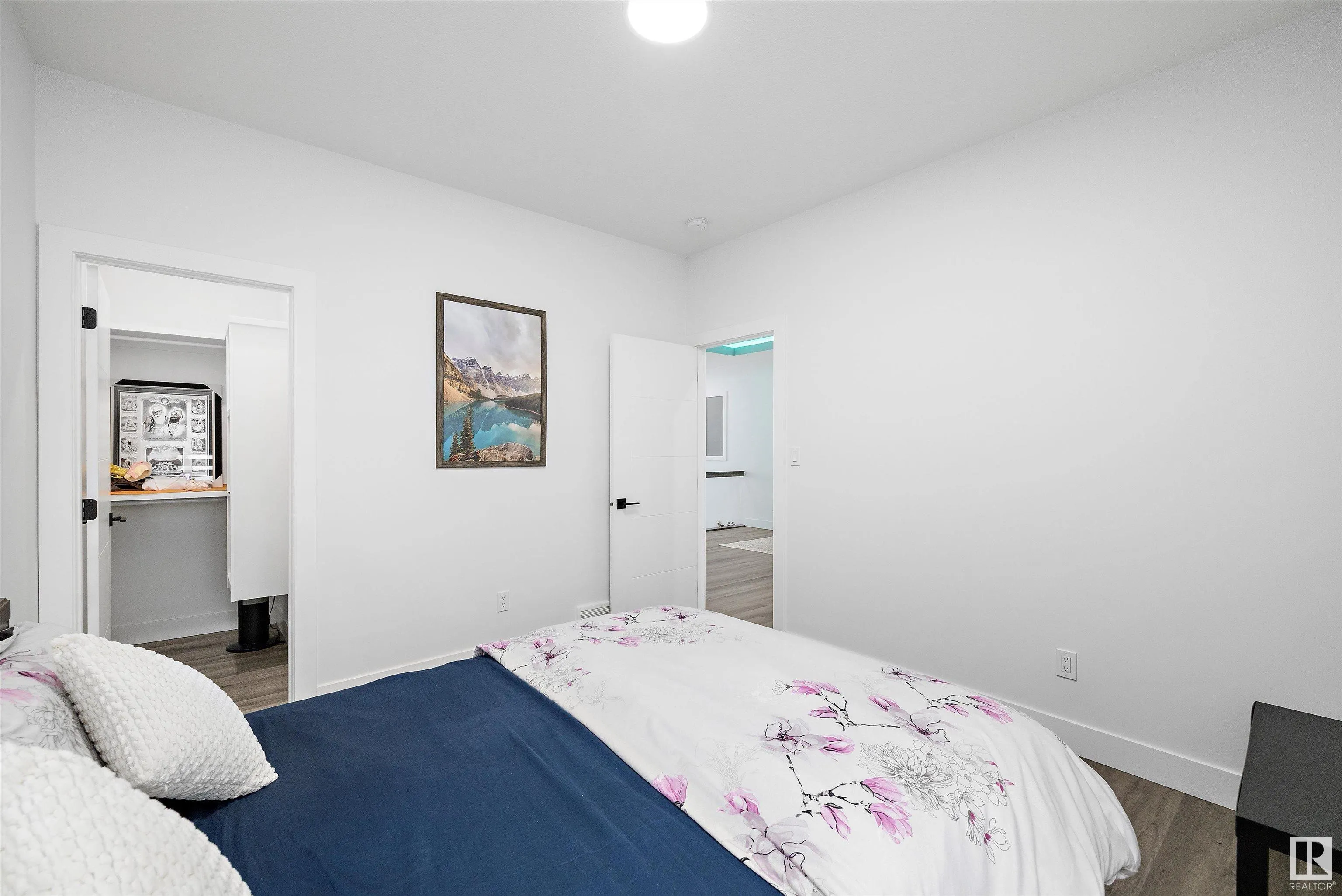 5343 KIMBALL Place
